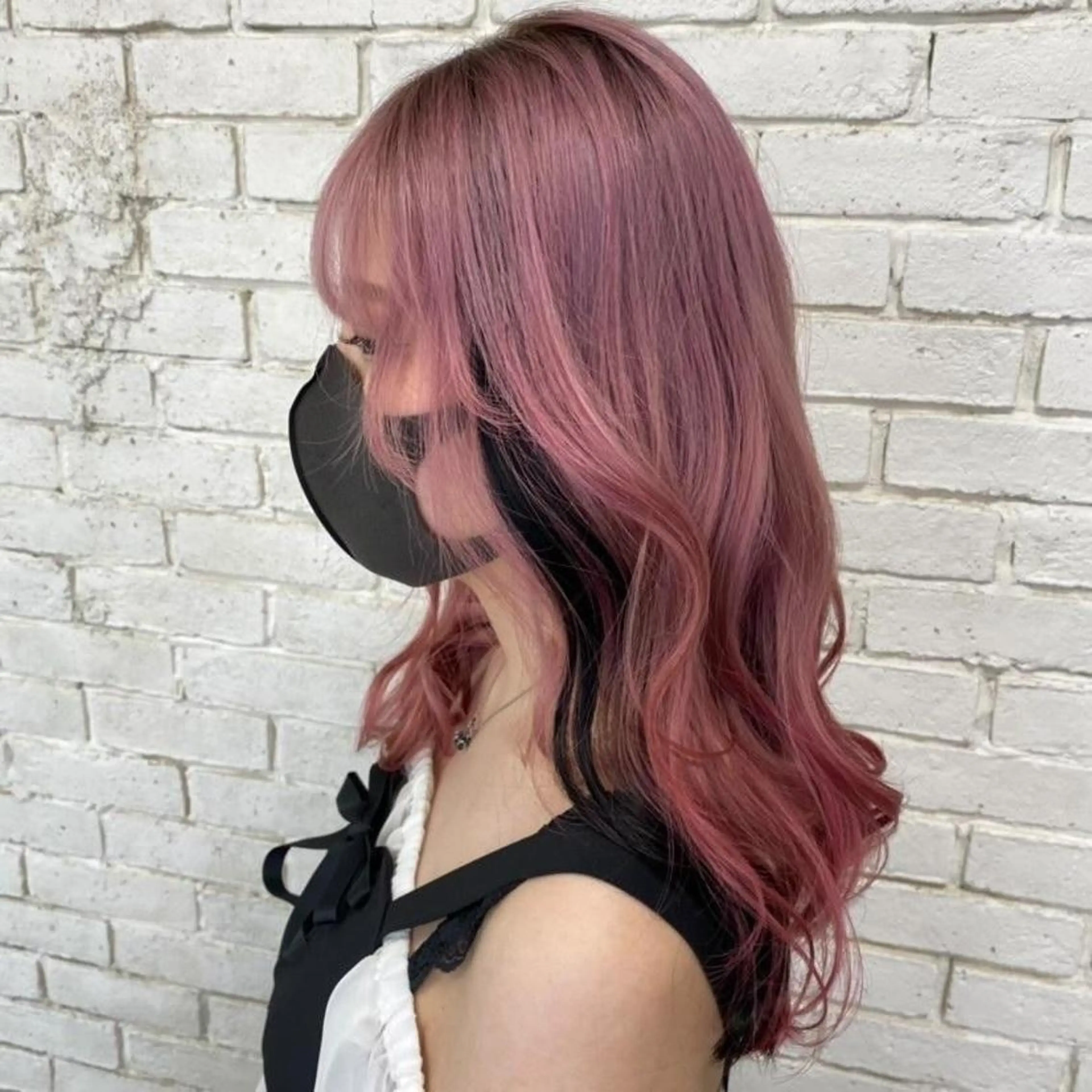 ロング カット エクステ nameless髪質 改善ブリーチ心斎橋のヘアスタイル