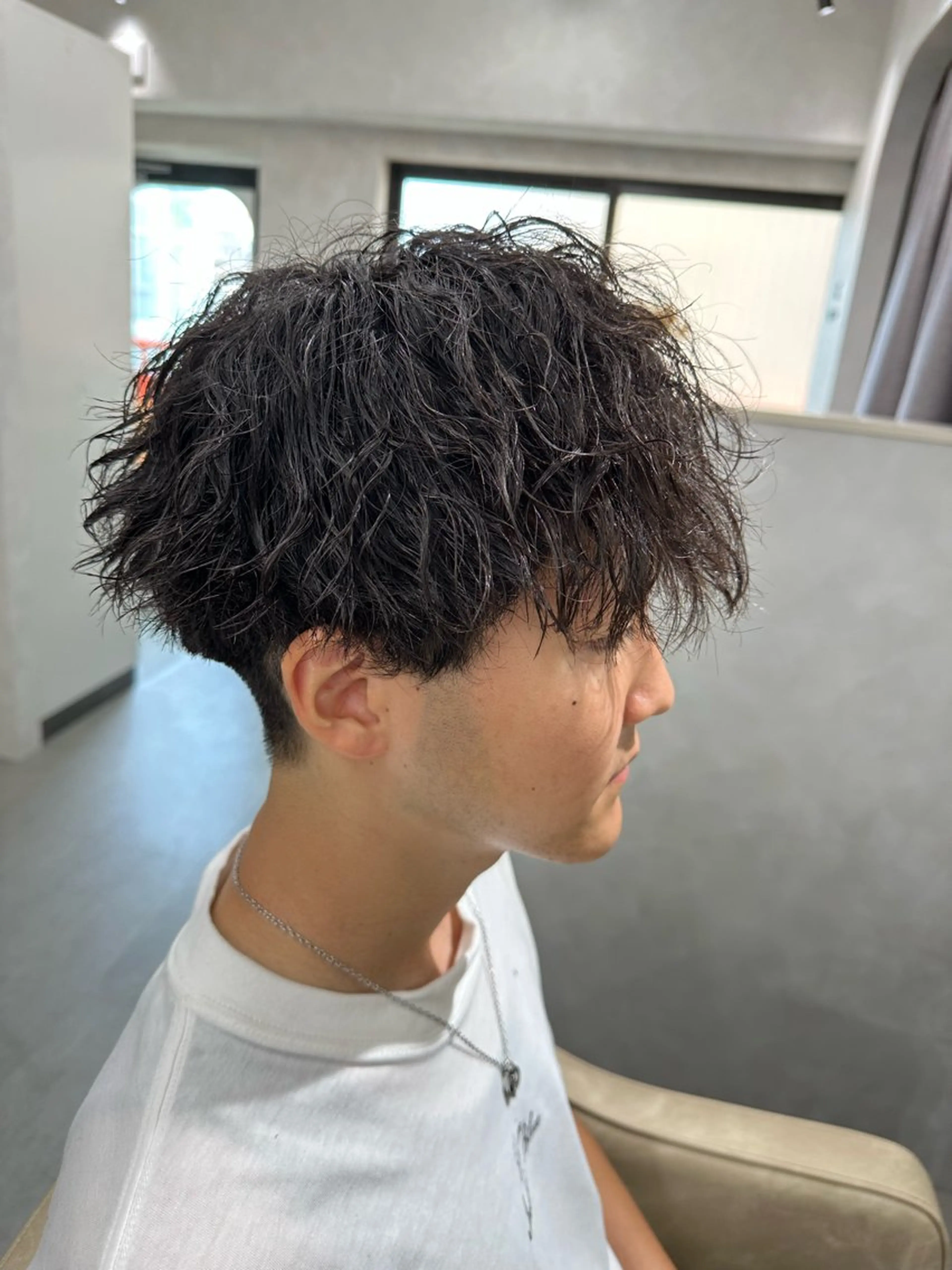 パーマ メンズ メンズパーマ ツイストスパイラルパーマ スパイラルパーマ カット パーマ 💎メンズパーマ特化 🥇メンズのプロのヘアスタイル