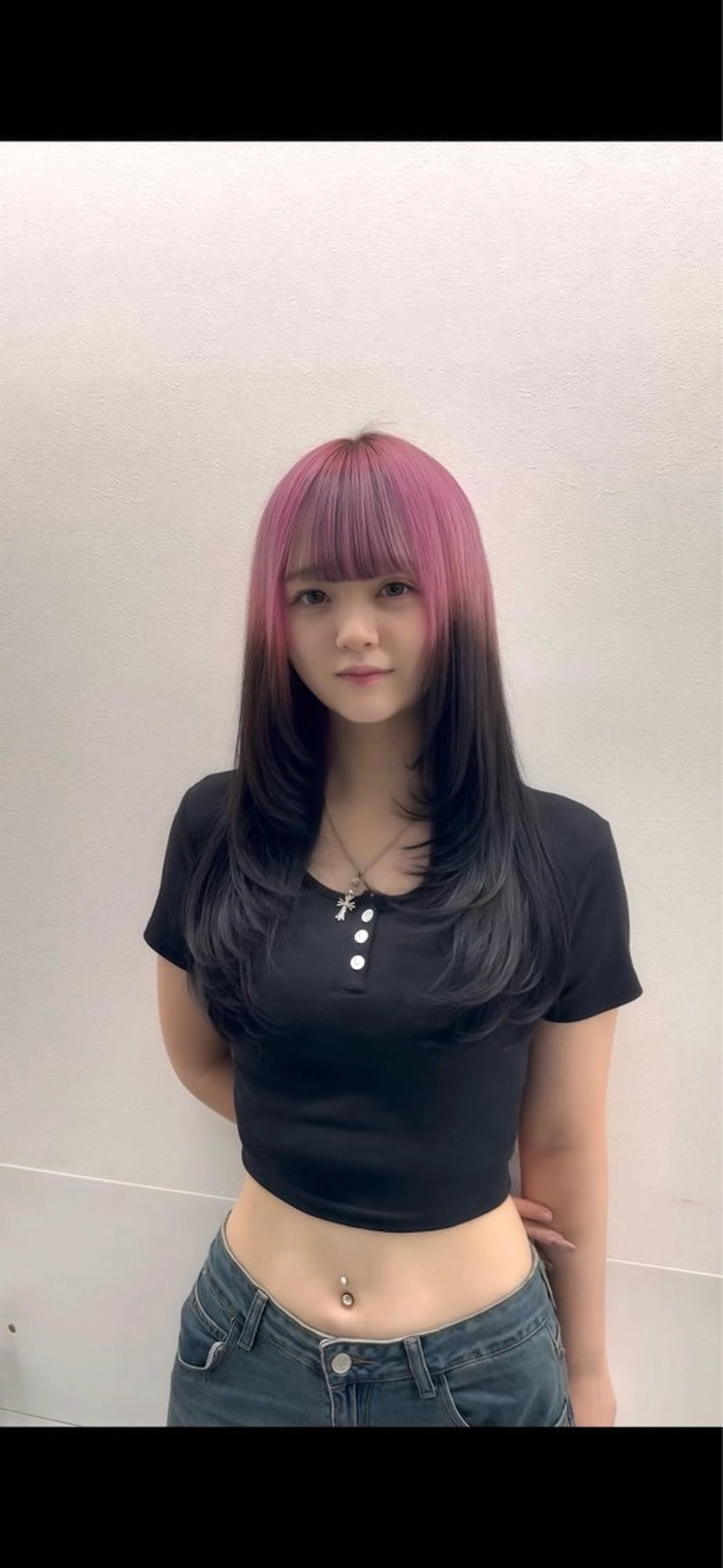 ロング カラー ヘアアレンジ ヘアカラー トリートメント ヘッドスパ ヘアセット 韓国レイヤーカット /韓国トレンドカラーのヘアスタイル