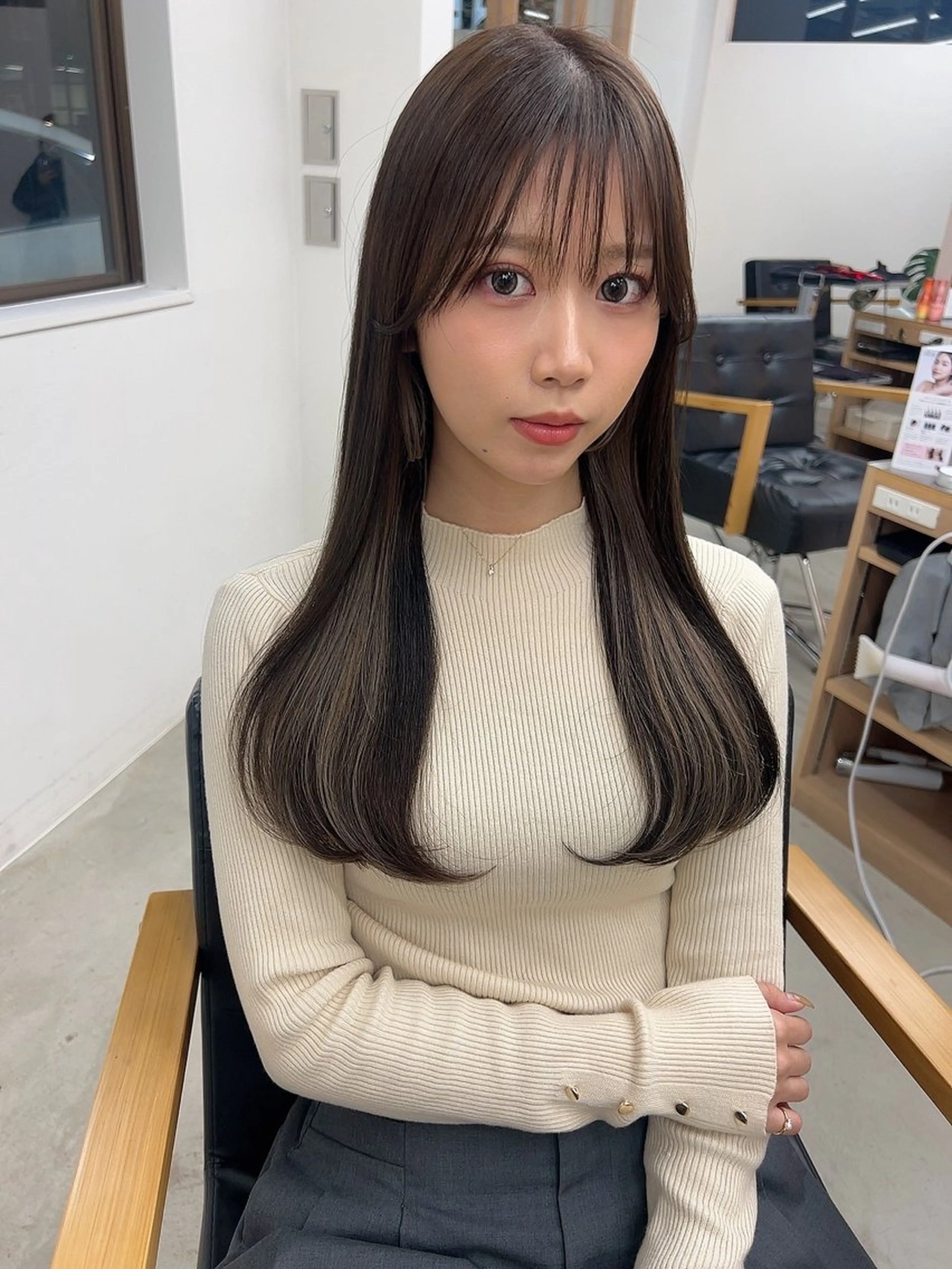 ロング ヘアカラー トリートメント vince. moekoのヘアスタイル