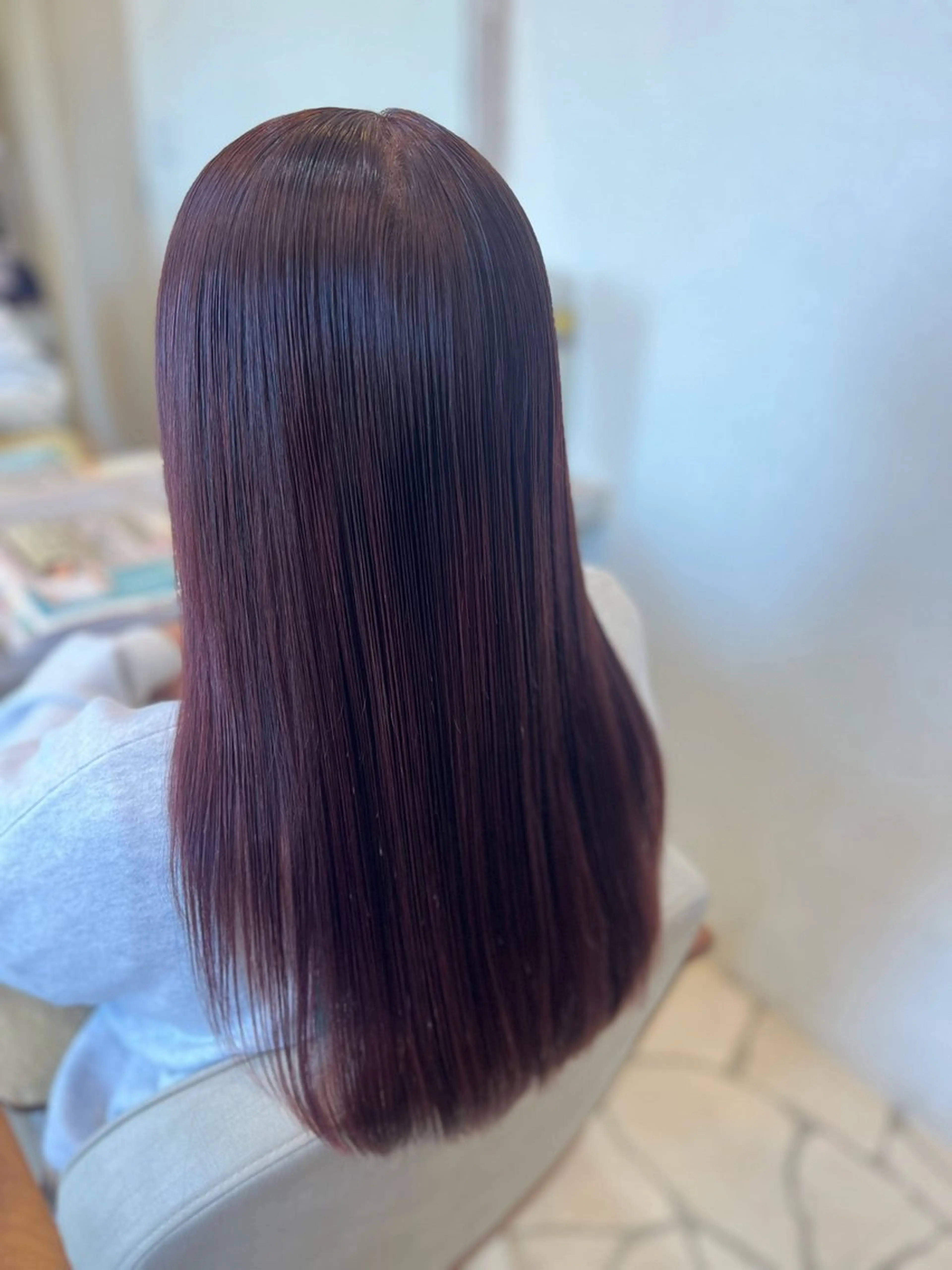ロング ヘアカラー chaton シャトンのヘアスタイル