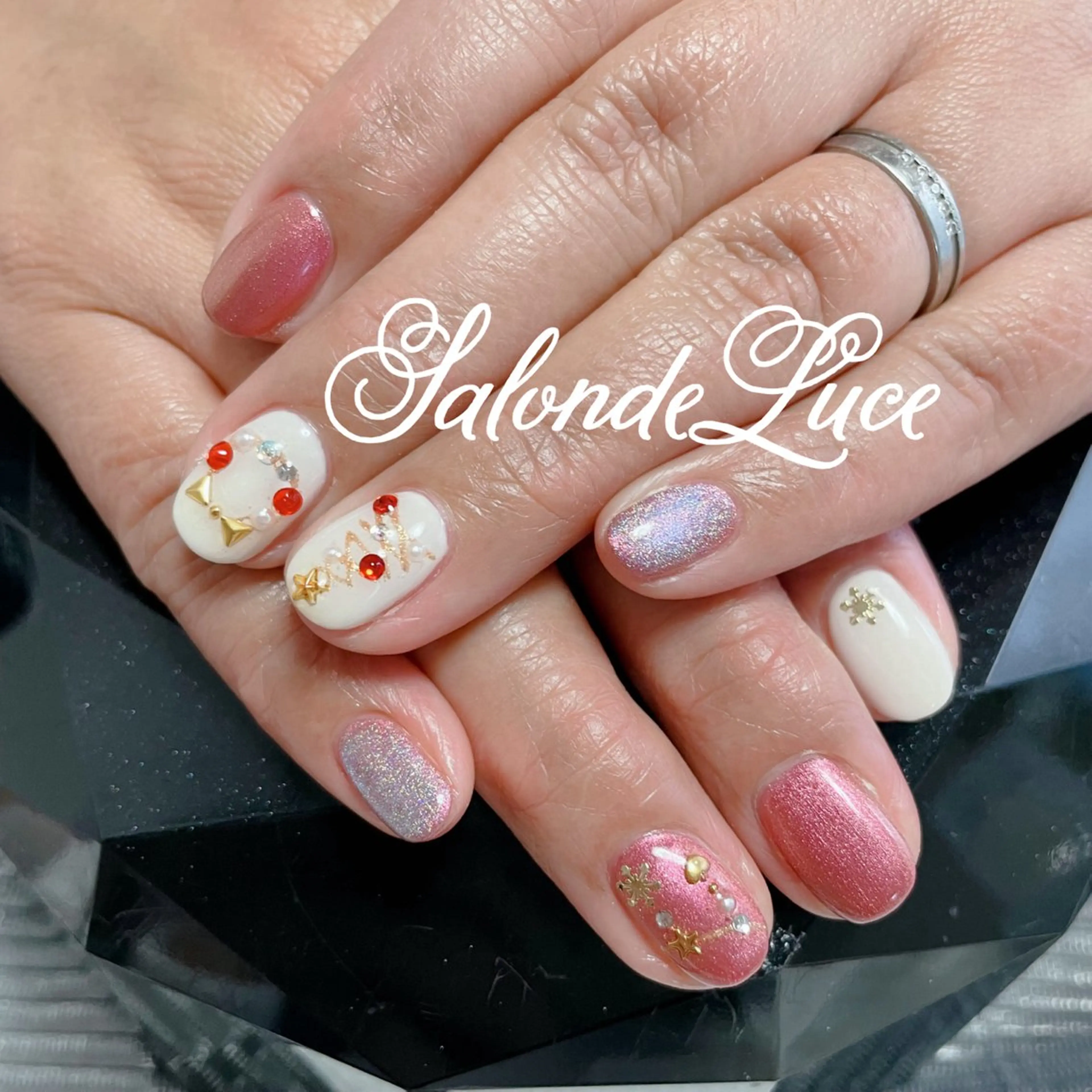ネイル 冬ネイル クリスマス Salon de Luceのネイルデザイン
