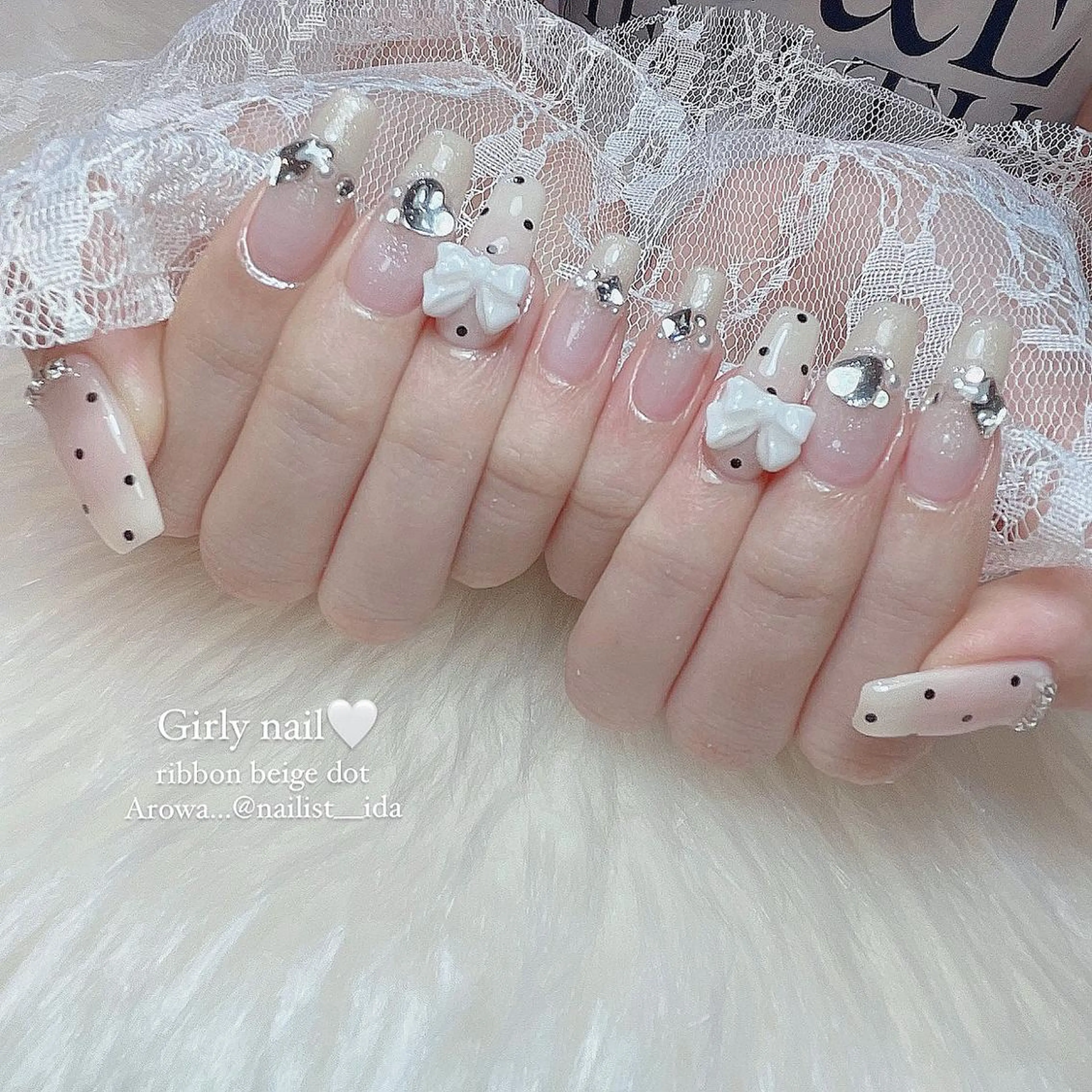ネイル ガーリー リボン Arowa 伊田のネイルデザイン