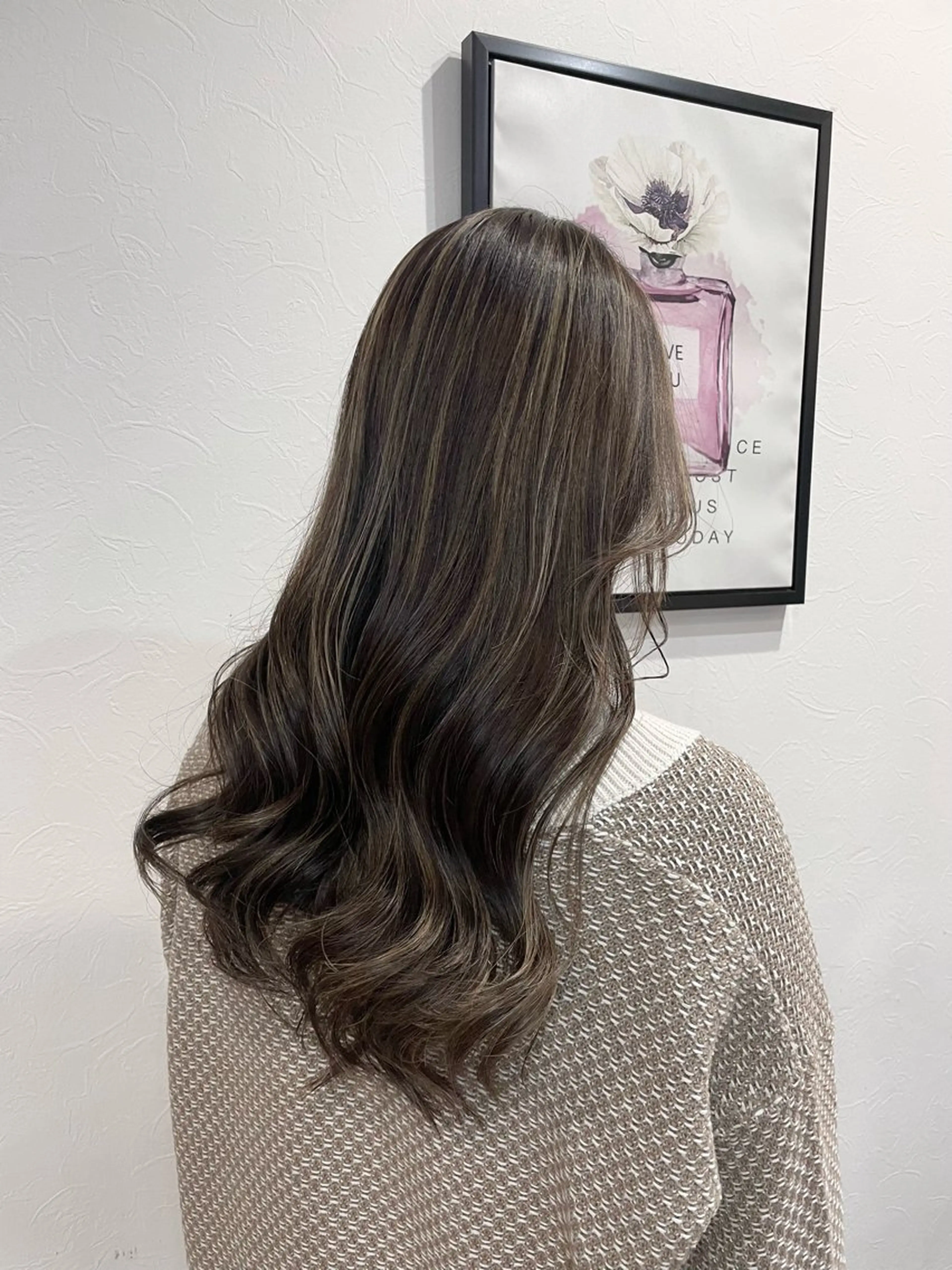 ロング カラー ハイライトカラー ハイライト カット ヘアカラー トリートメント 透明感/ハイライト 🌺MOMOKAのヘアスタイル