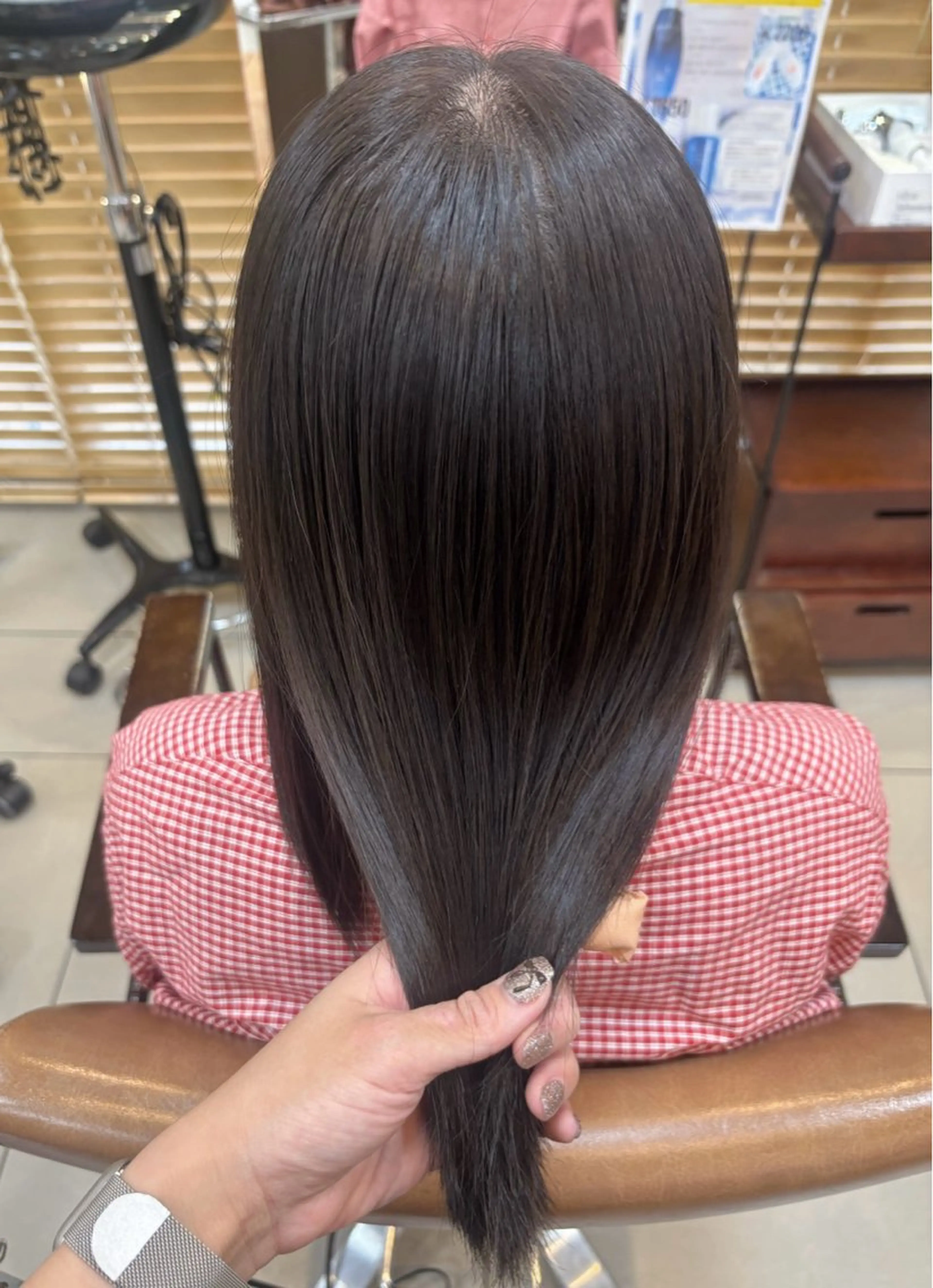 ミディアム カラー アッシュ 髪質改善 ヘアカラー トリートメント 頭皮×髪質改善 透明感カラー💎中村のヘアスタイル