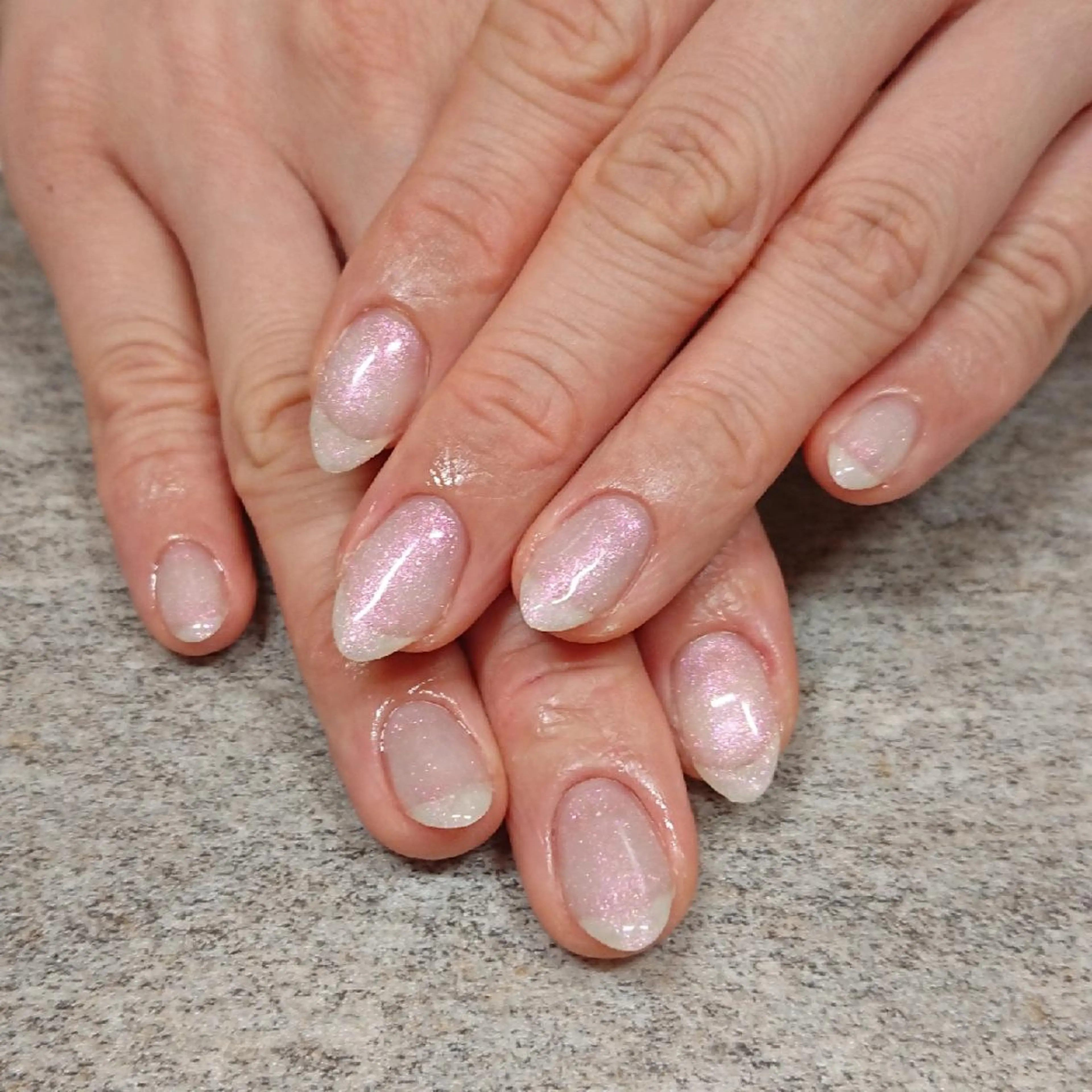 ネイル ジェヌインネイル 河内のネイルデザイン