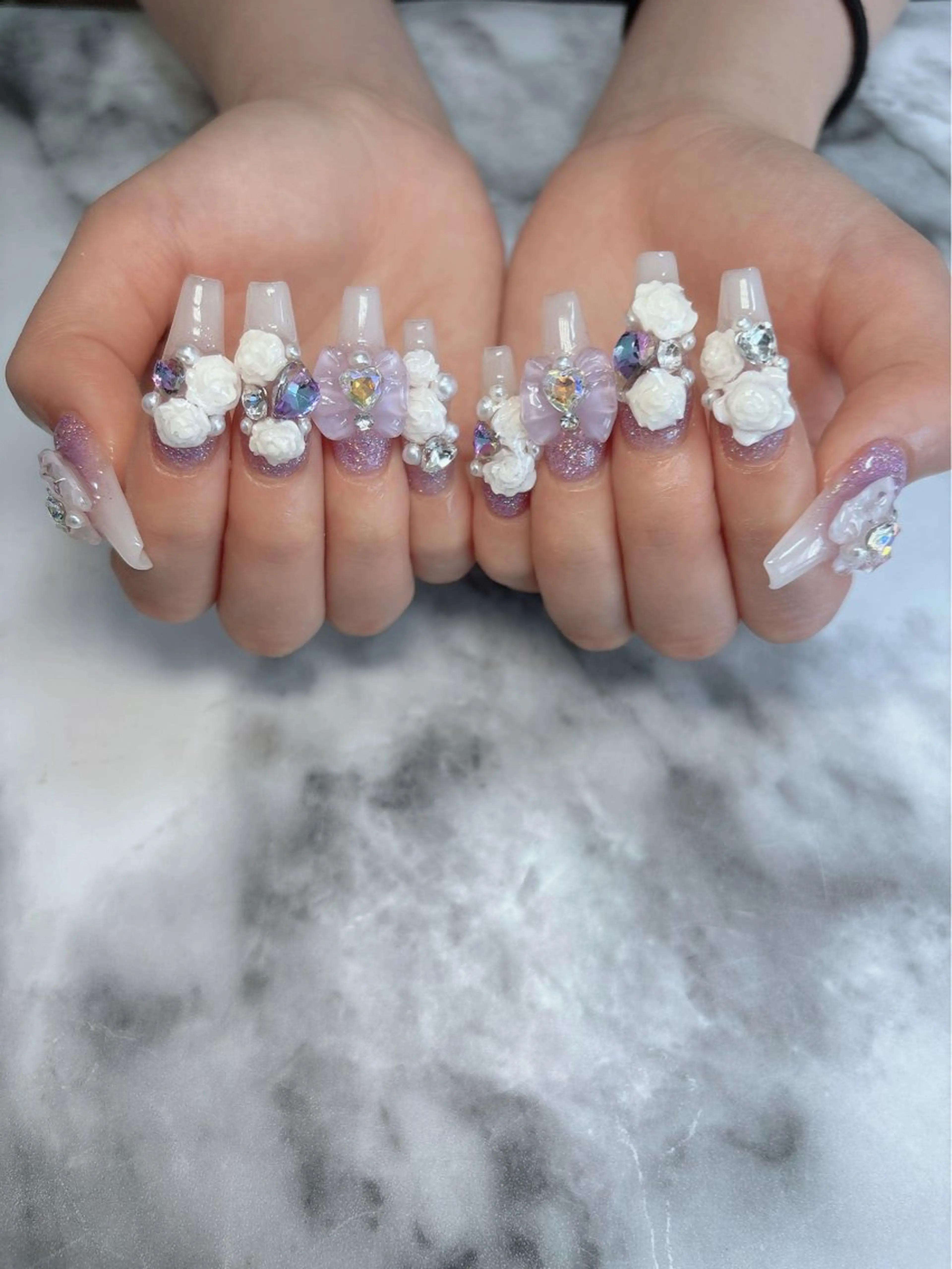 ネイル リボン ハンドネイル salon de belnetta所属・Kayo 💅のネイルデザイン