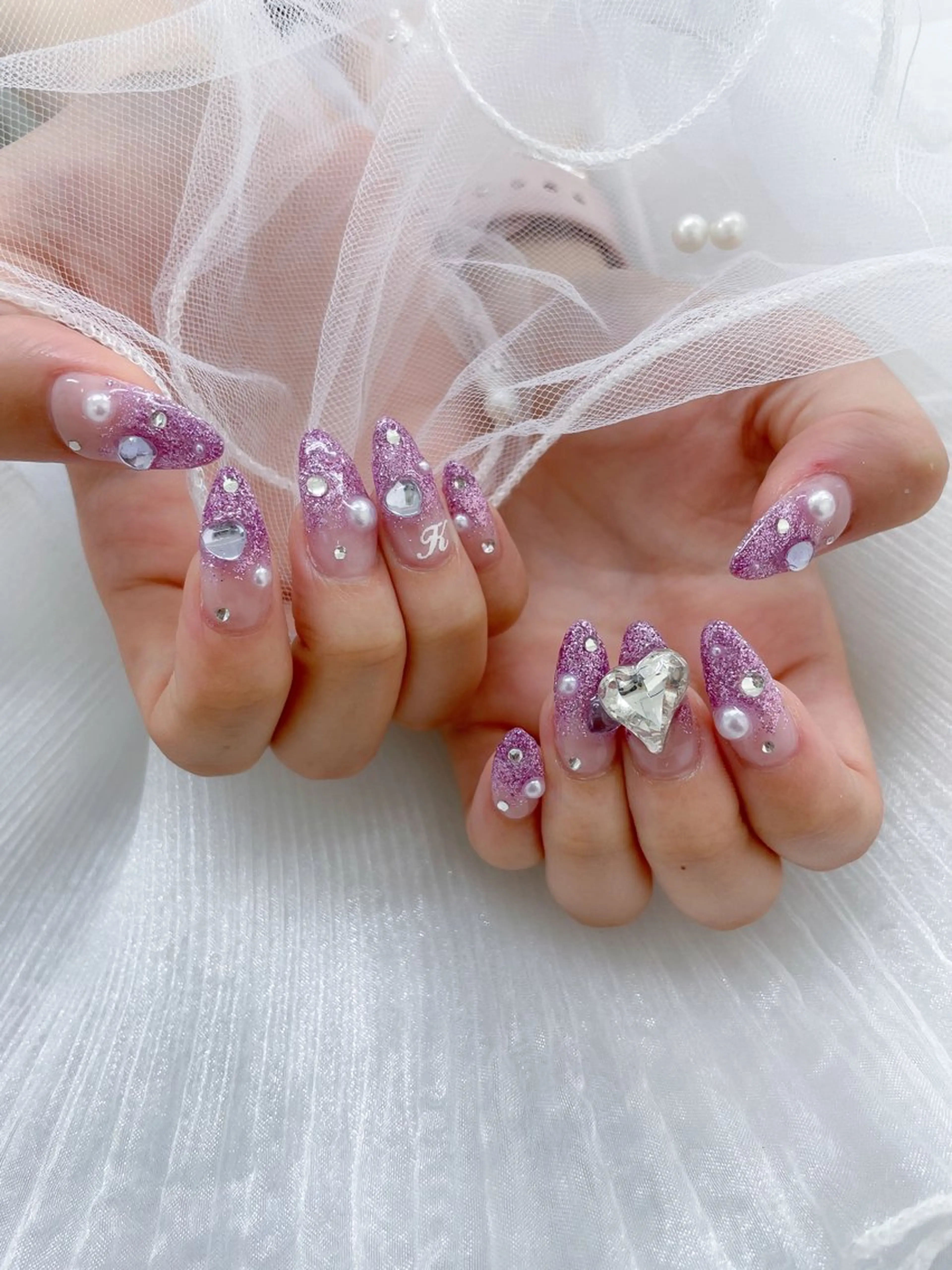 ネイル ハート ハンドネイル 五十嵐 美智のネイルデザイン