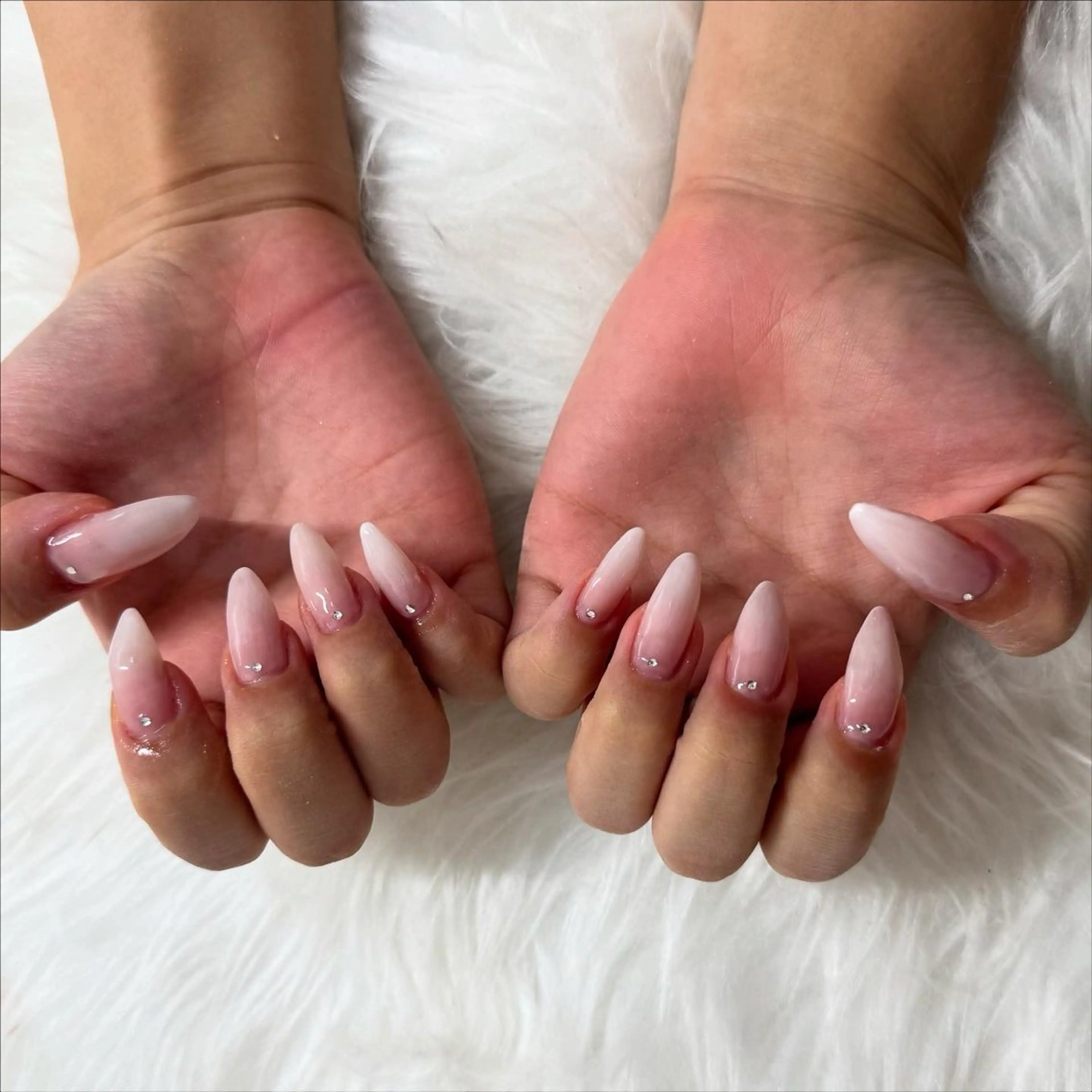 ロング ハンドネイル mao .のネイルデザイン