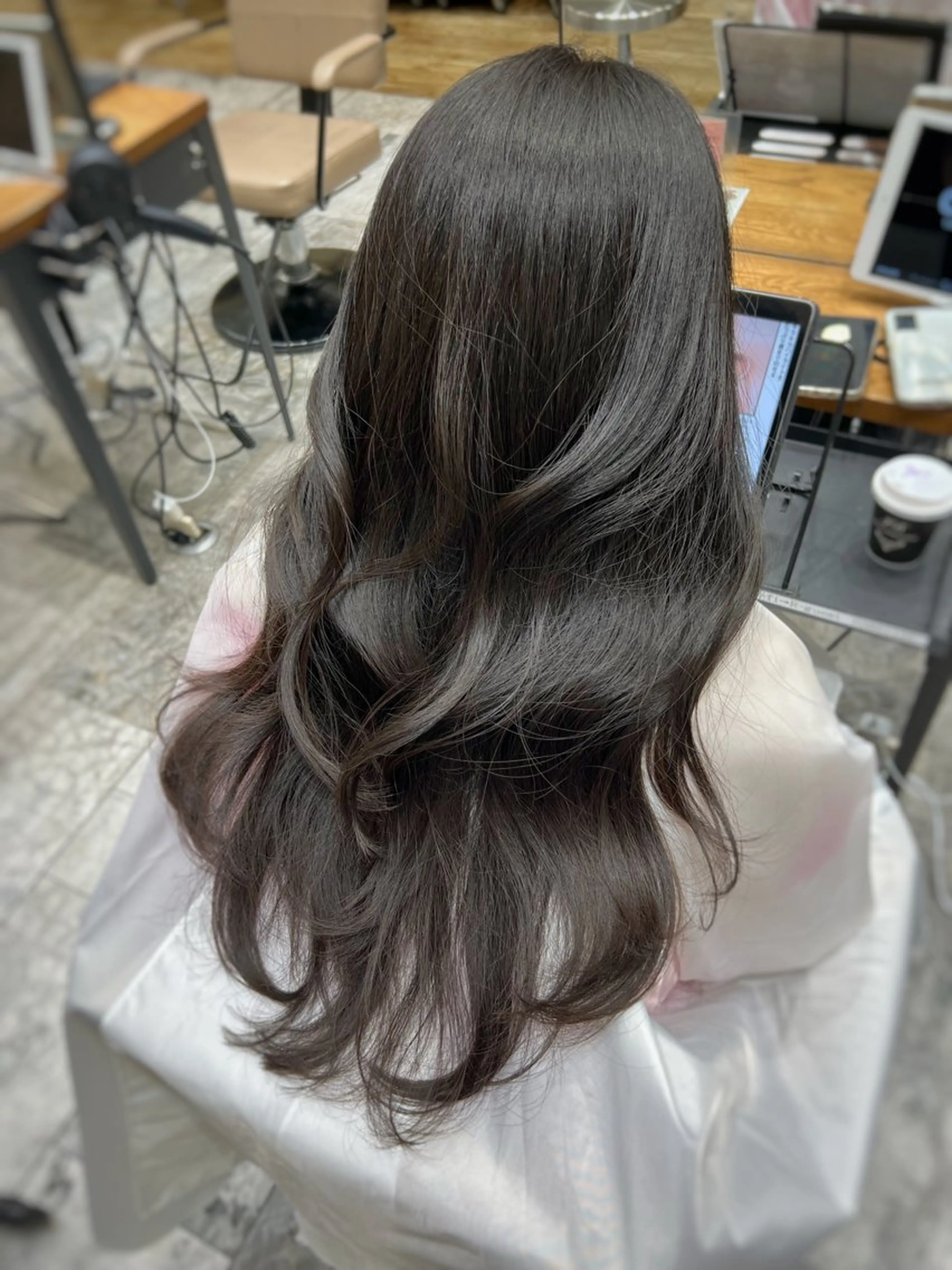 ロング 💍新宿ショート 💍岩田莉奈のヘアスタイル