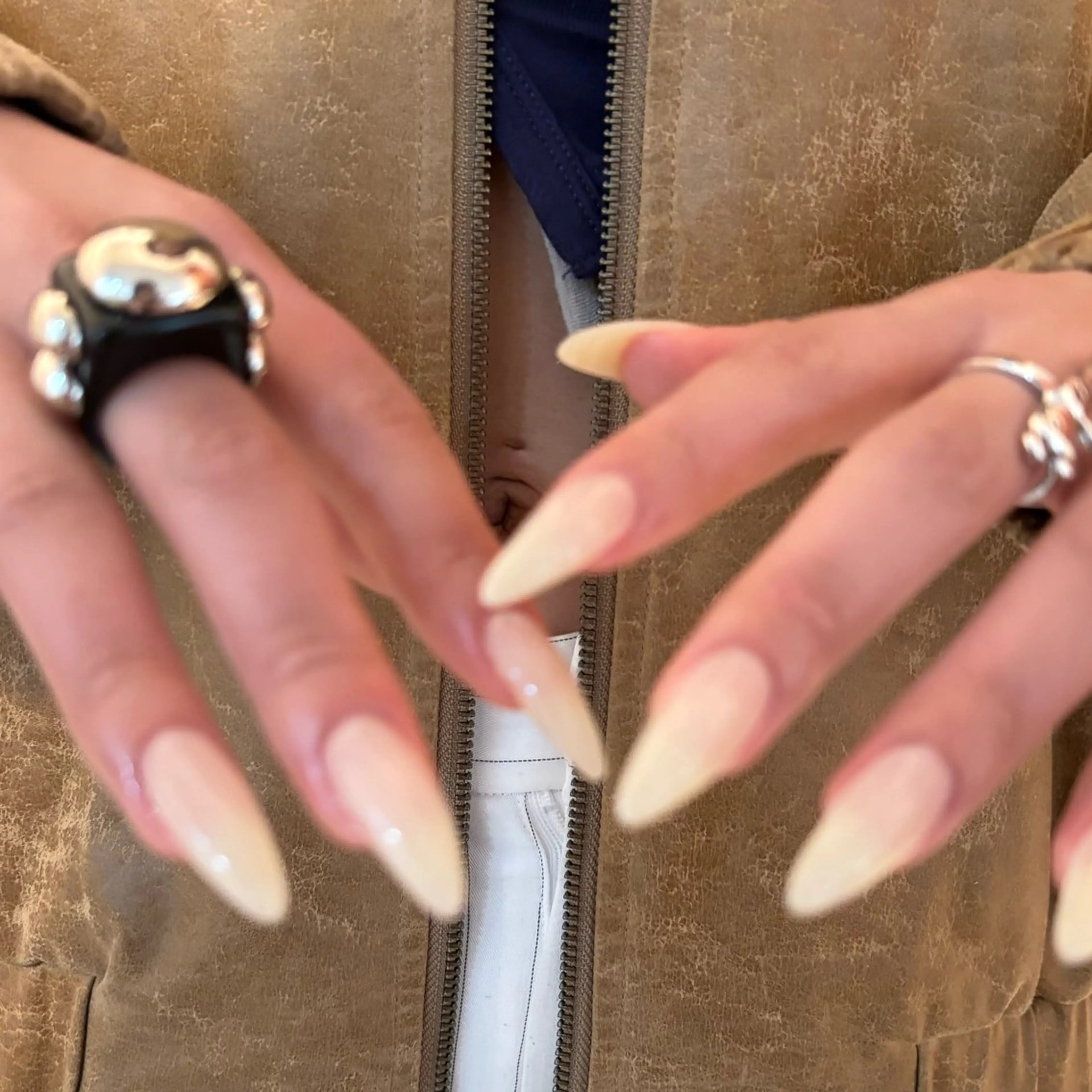 ネイル yuri / 個性派nailのネイルデザイン