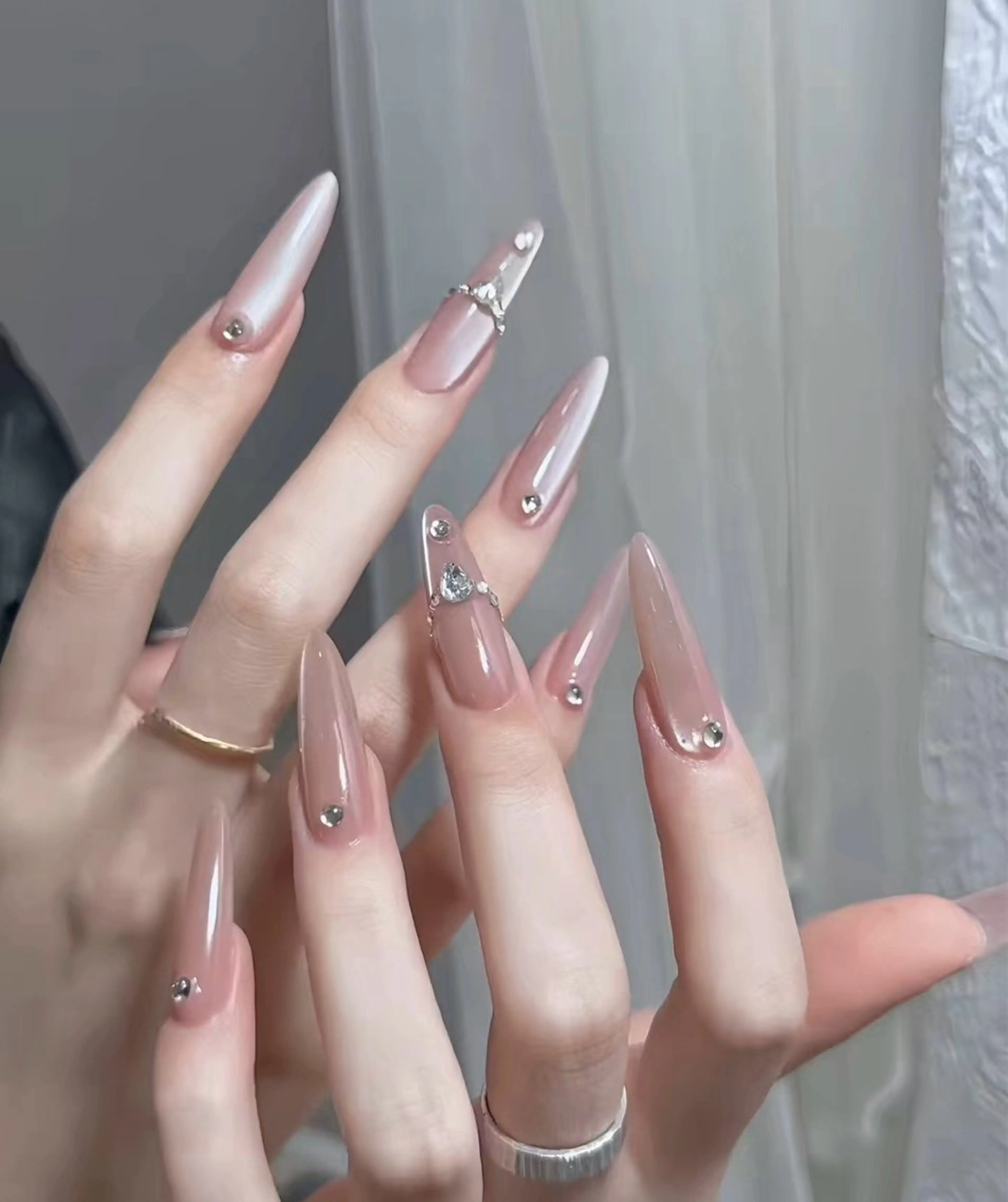 ネイル 里奈 Nailのネイルデザイン