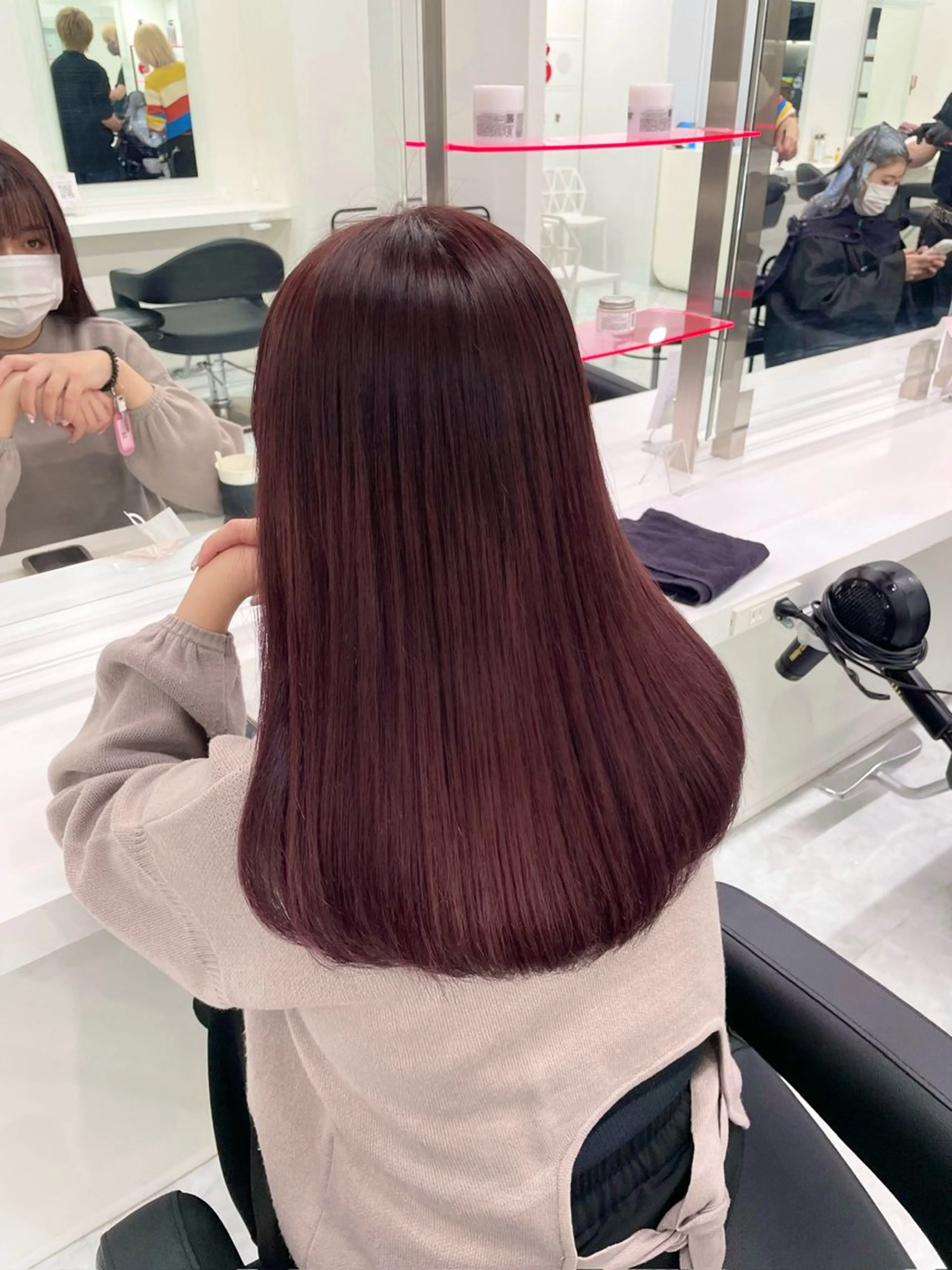 ロング カラー ヘアカラー トリートメント ✨透明感カラー✨ 艶髪🫧Yumaのヘアスタイル