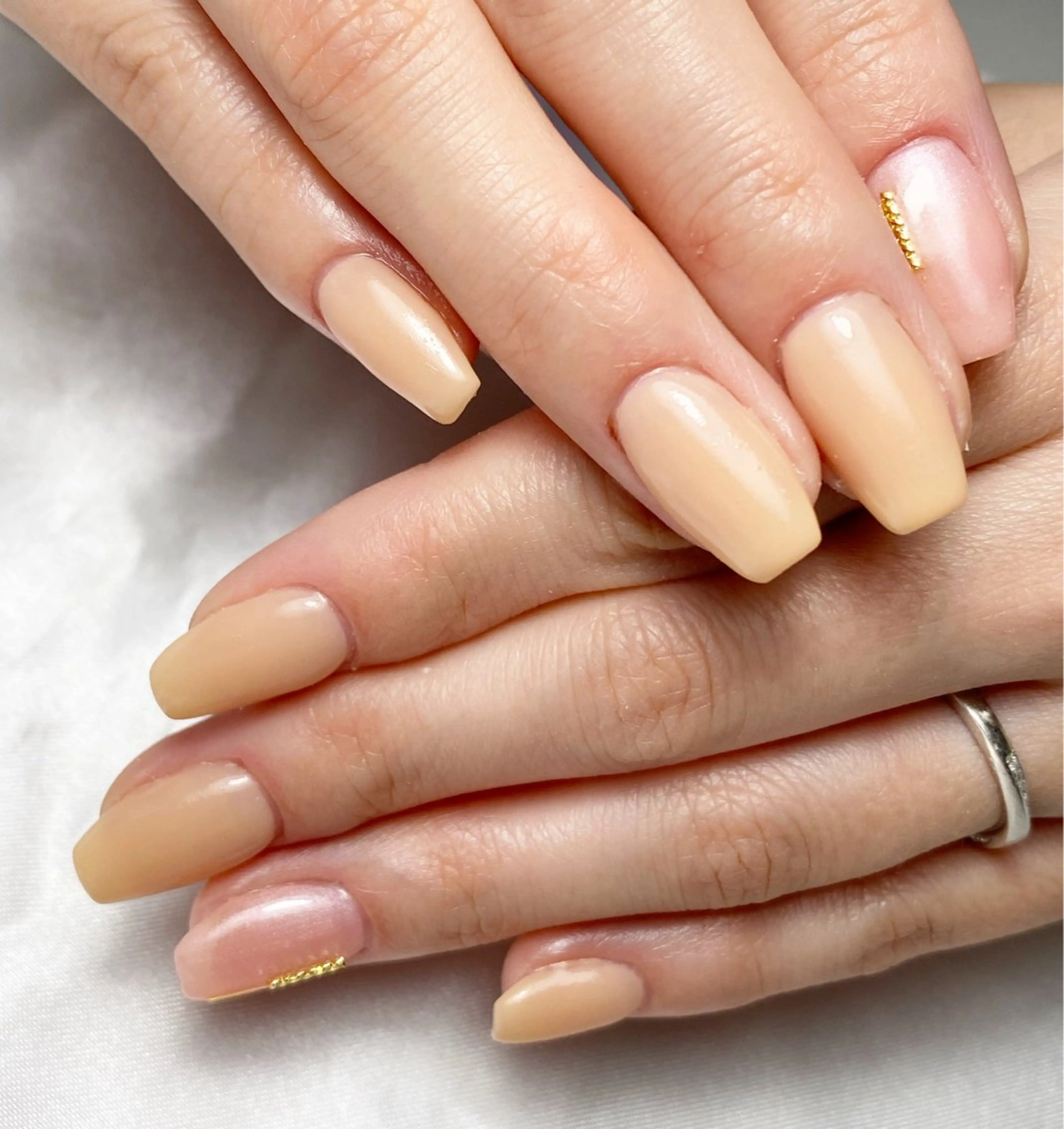 ネイル Bavardage Nailのネイルデザイン