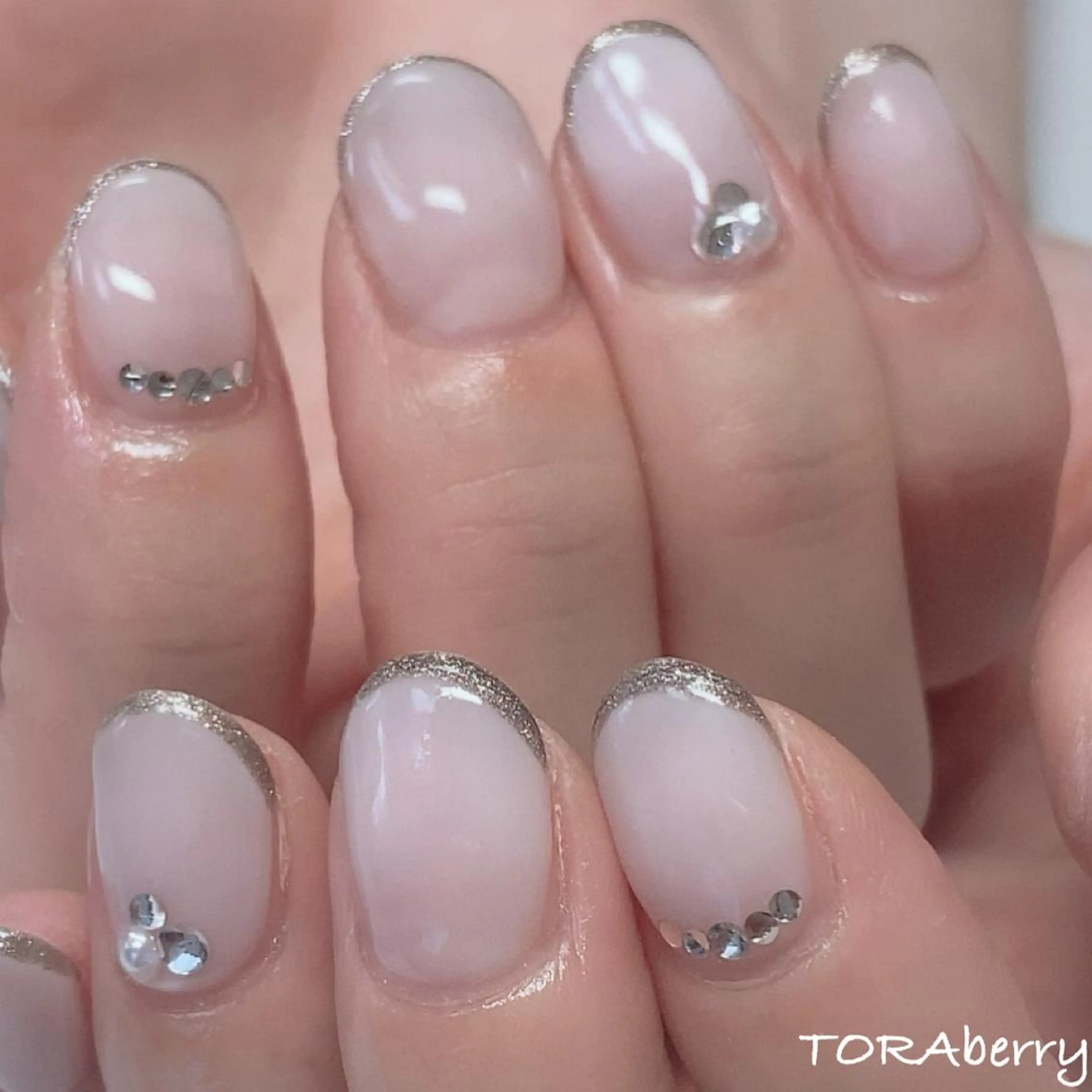 ネイル ネイリスト なつみのネイルデザイン