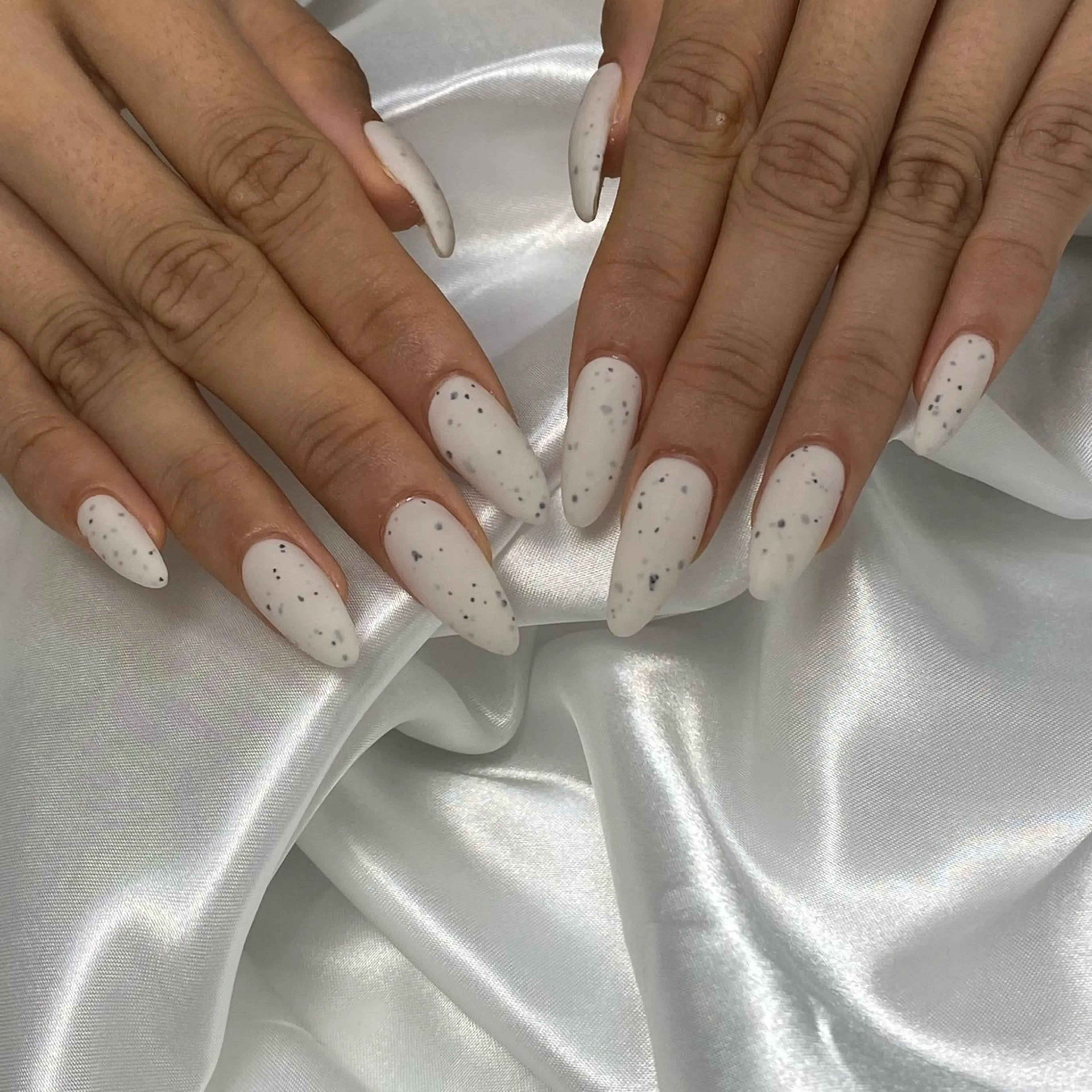 ネイル Ciel所属・岩田 麻里奈のネイルデザイン