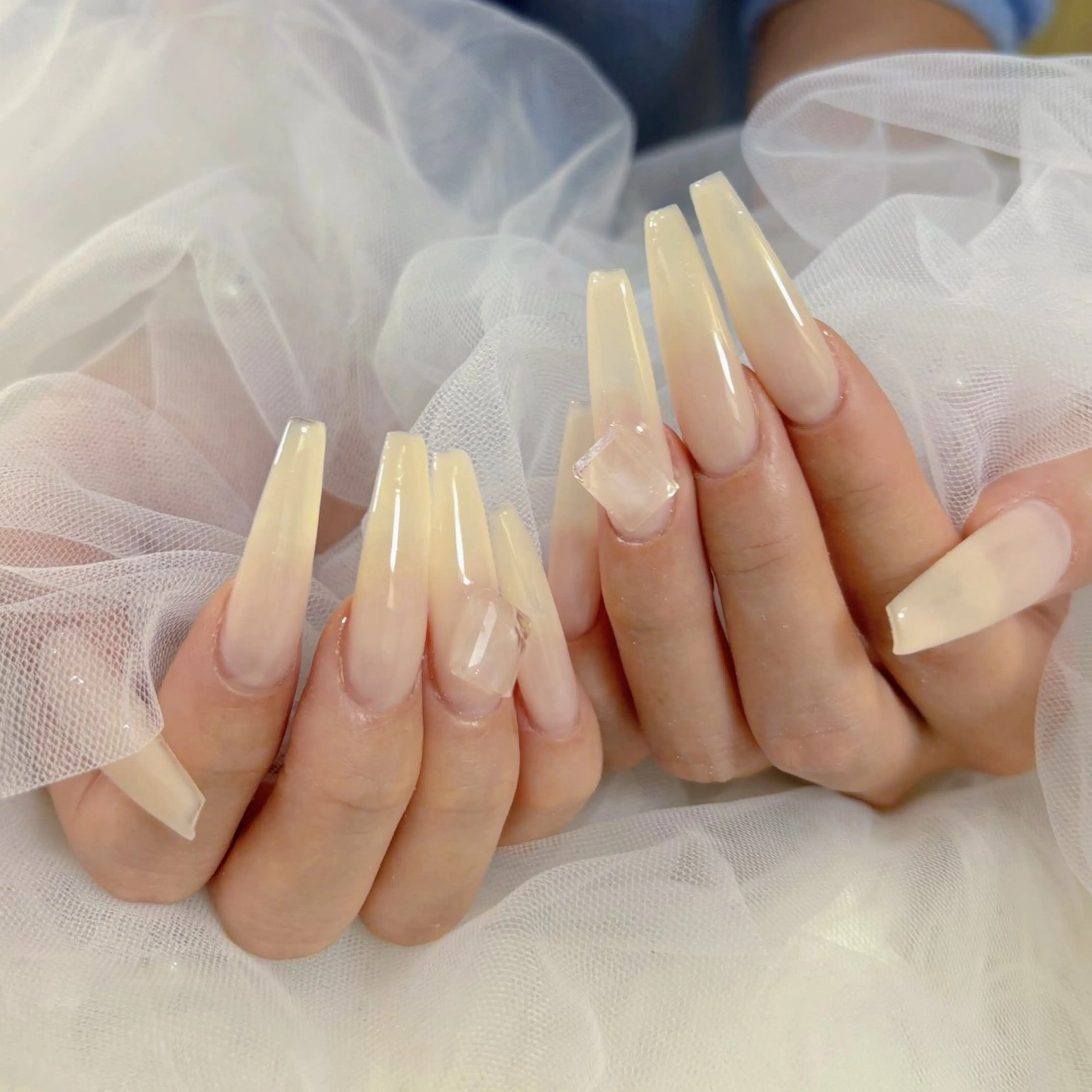 【チップ長さだし】ワンカラー/ラメグラデーションの写真