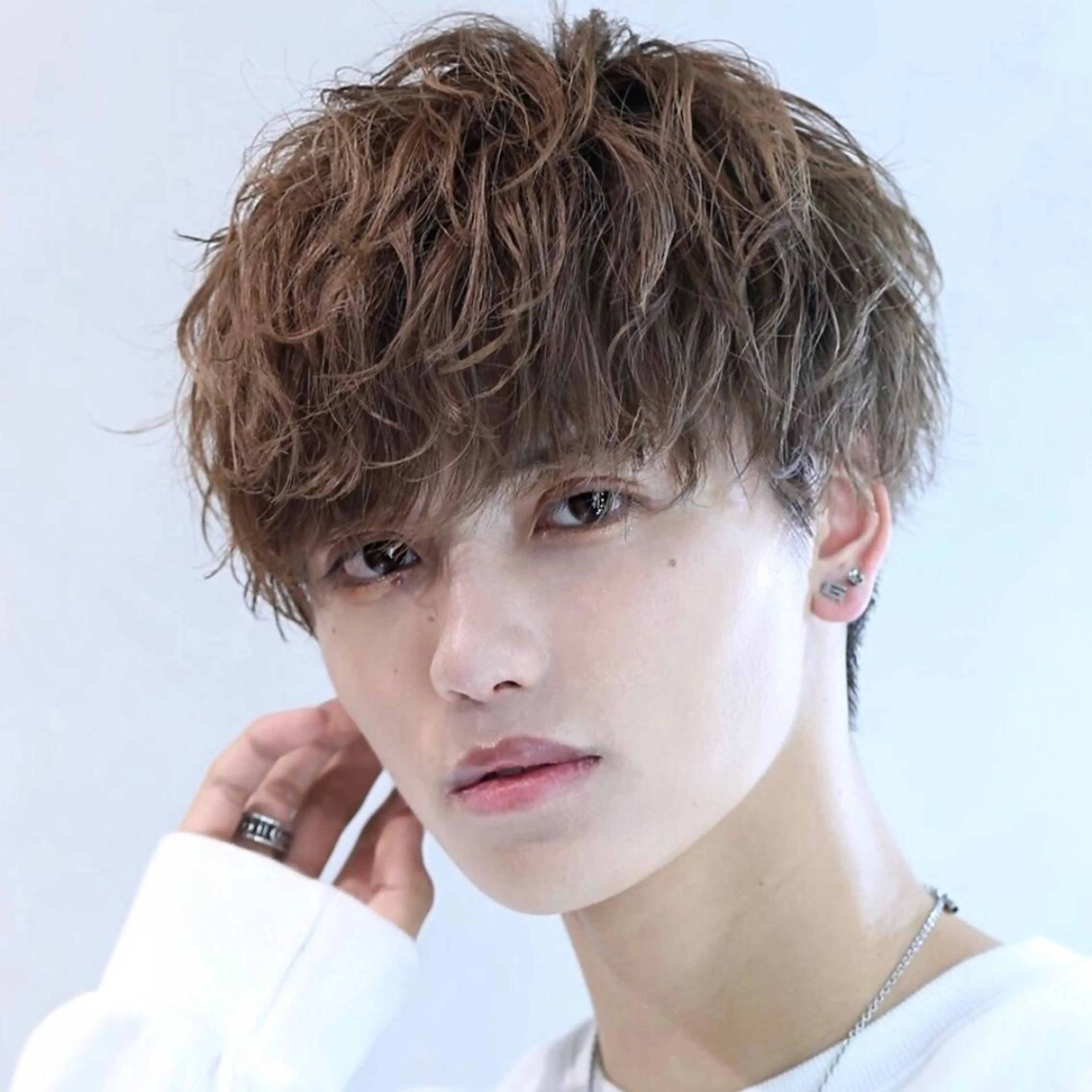 ショート パーマ カット confidence 新宿本店【公式】のヘアスタイル