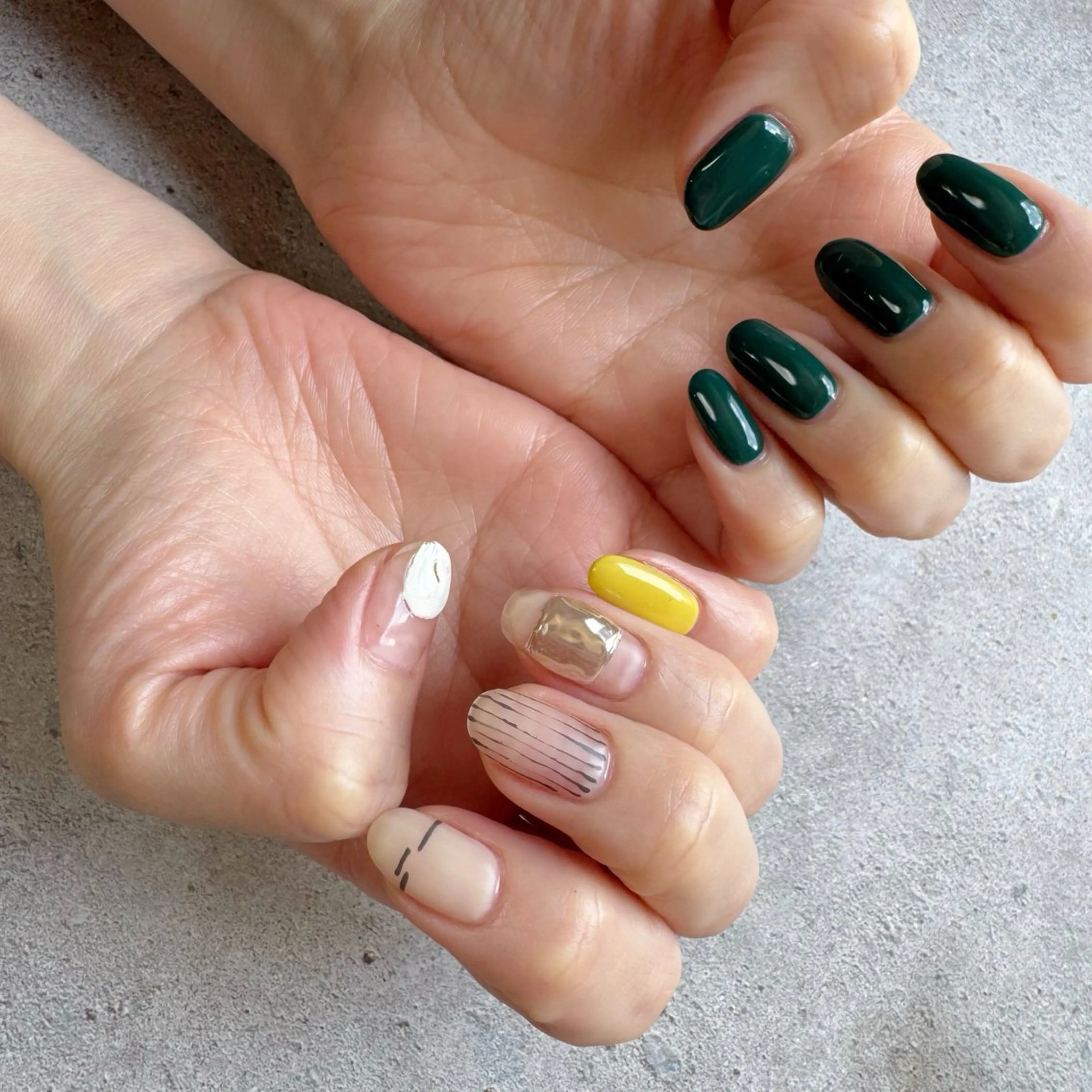 ネイル ハンドネイル フットネイル nail salon mieux(ミュー)のマツエク・マツパデザイン