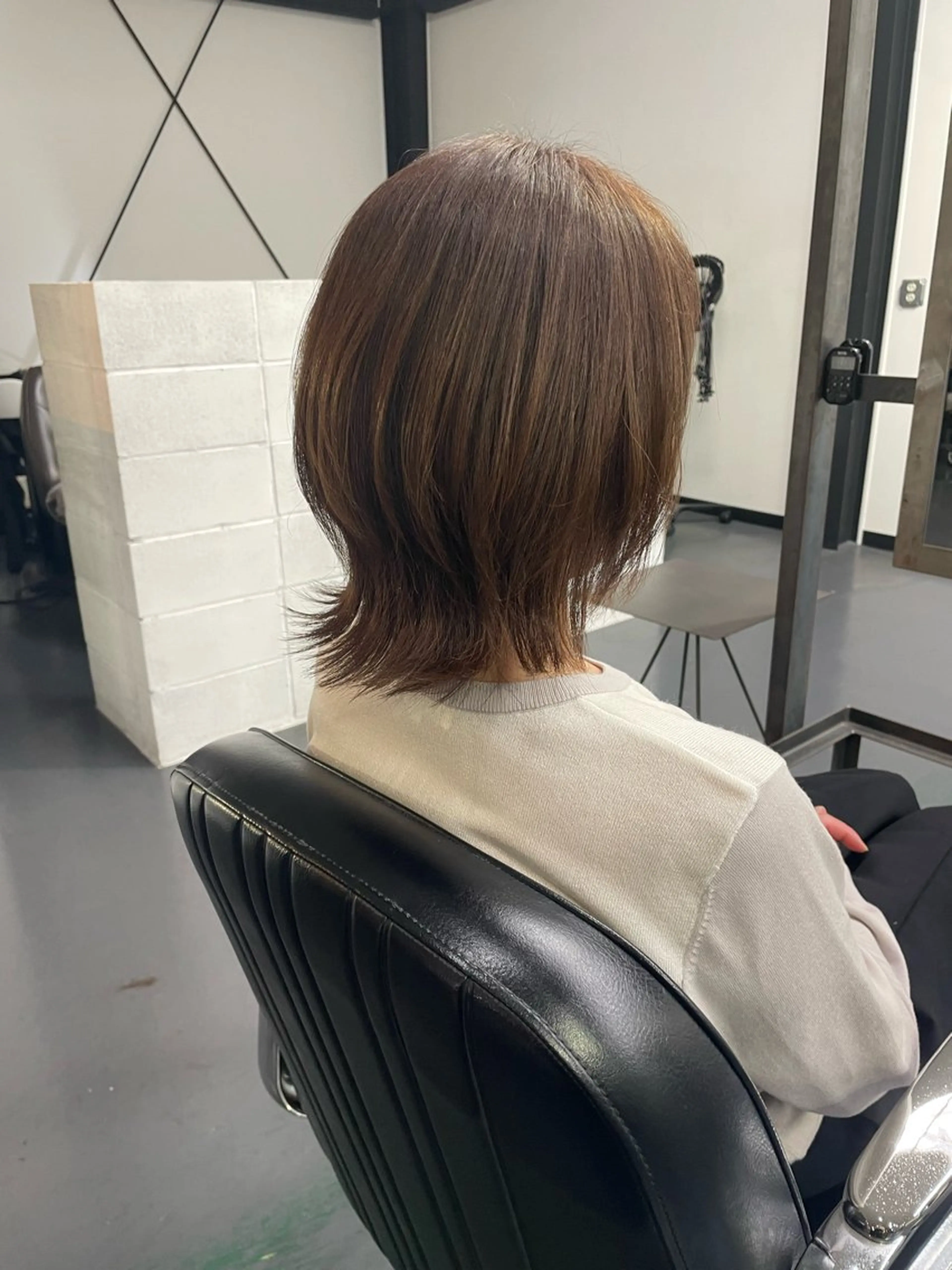 ミディアム ウルフカット カット Sakairi Yunaのヘアスタイル