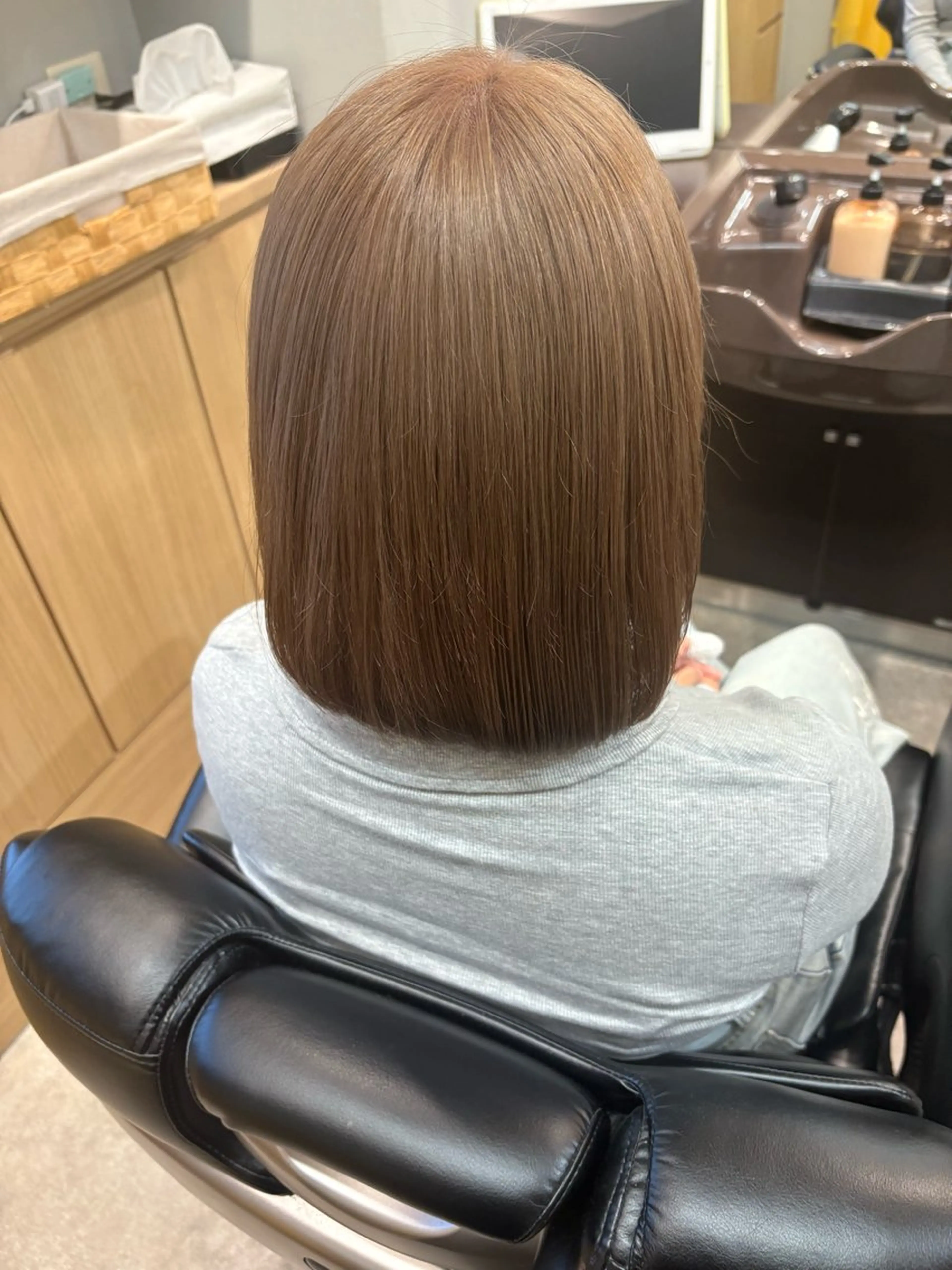 ミディアム ヘアカラー トリートメント akane/ 縮毛矯正/暖色のヘアスタイル