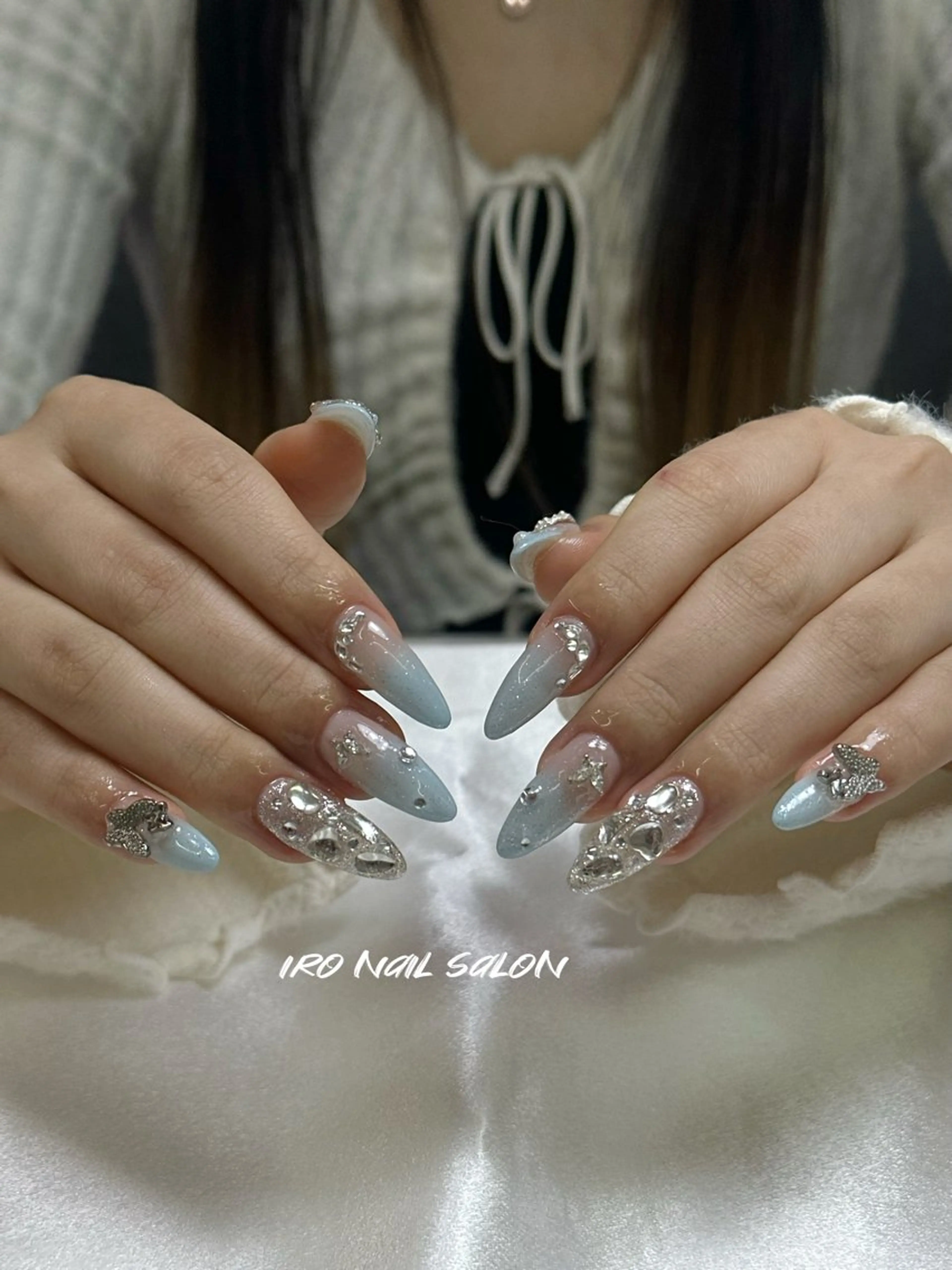 ネイル ハンドネイル IRO Nail Studioのネイルデザイン