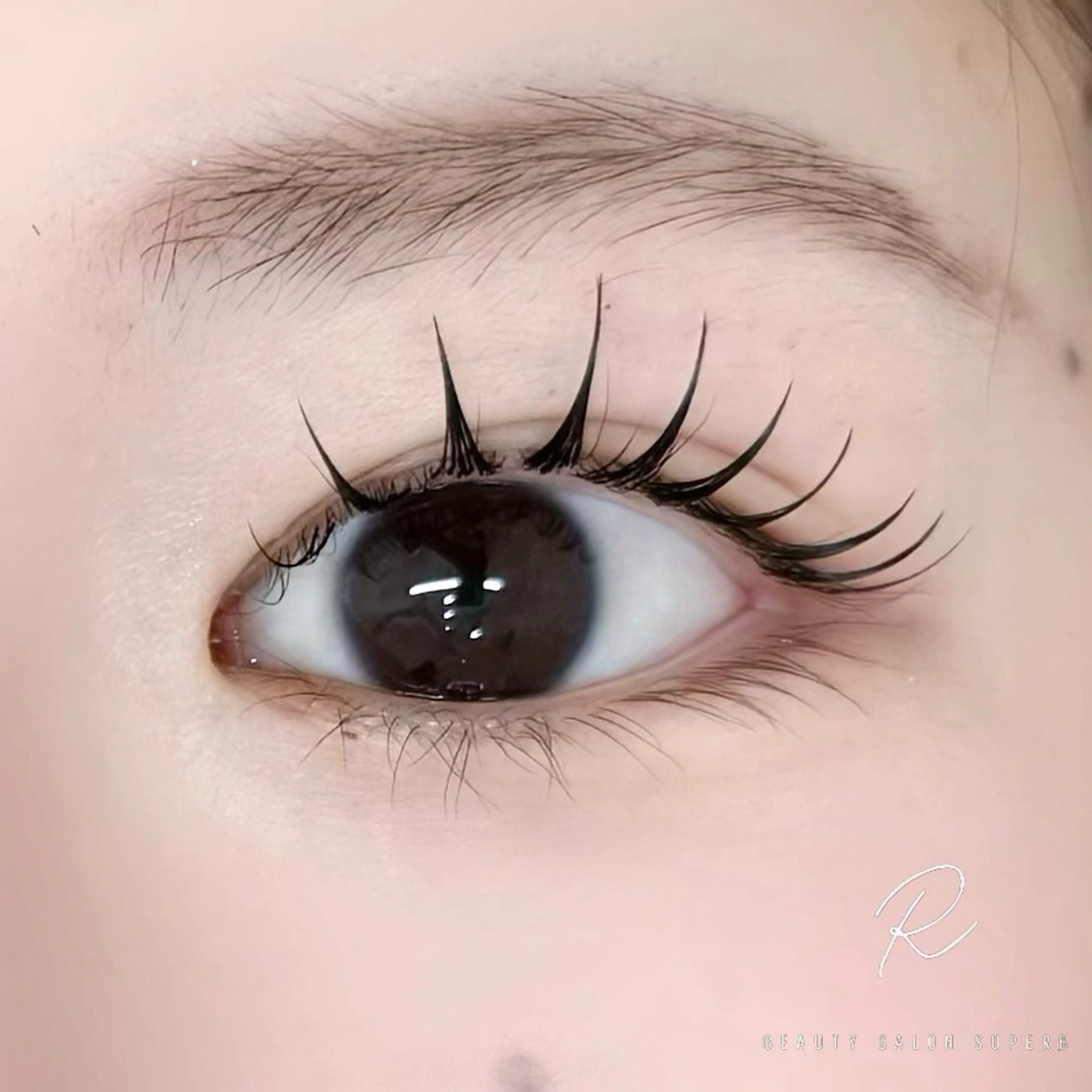 マツエク・マツパ WHITE EYE YUINAのマツエク・マツパデザイン