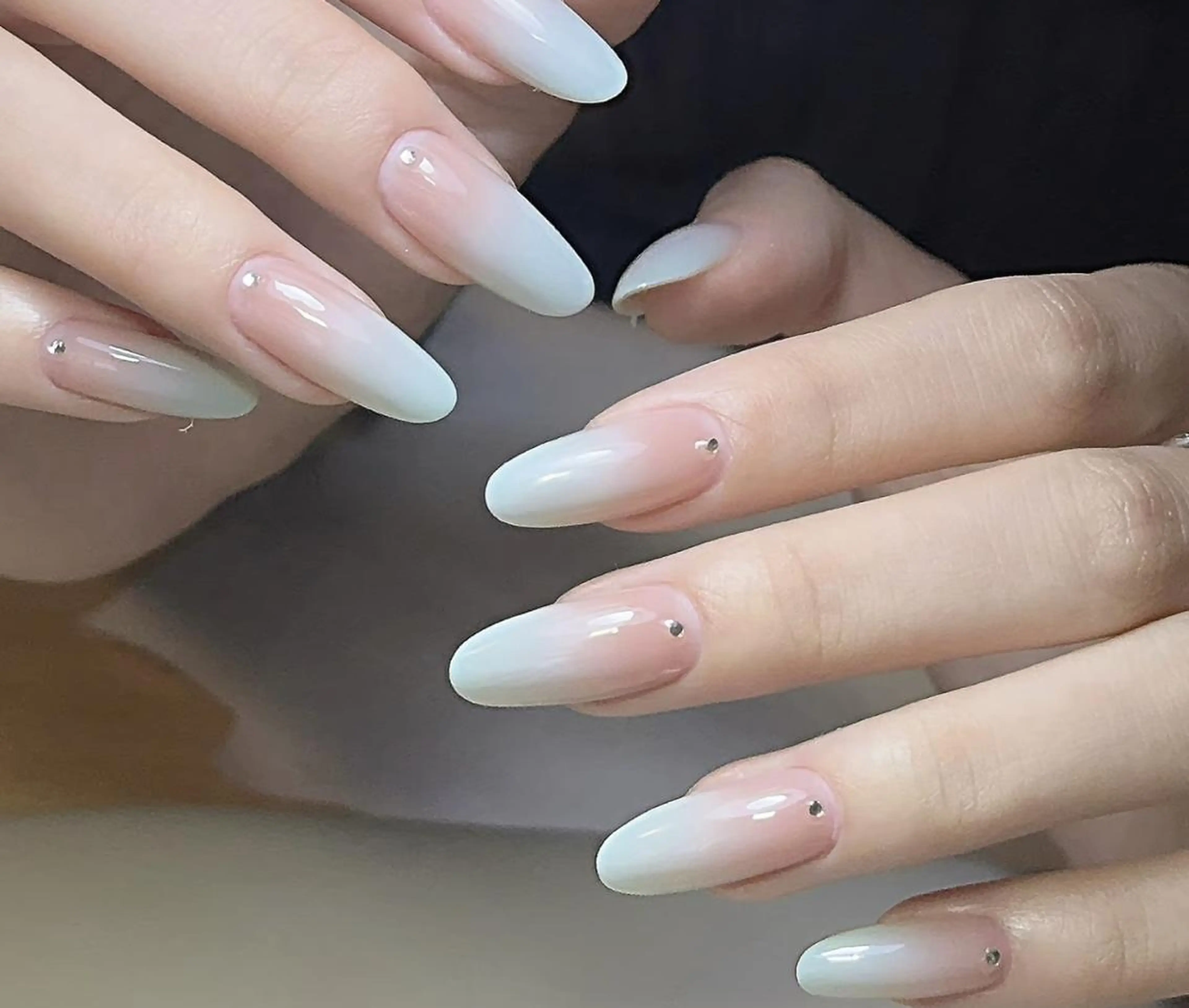 ネイル ハンドネイル エリ🫧 nail池袋東口のネイルデザイン