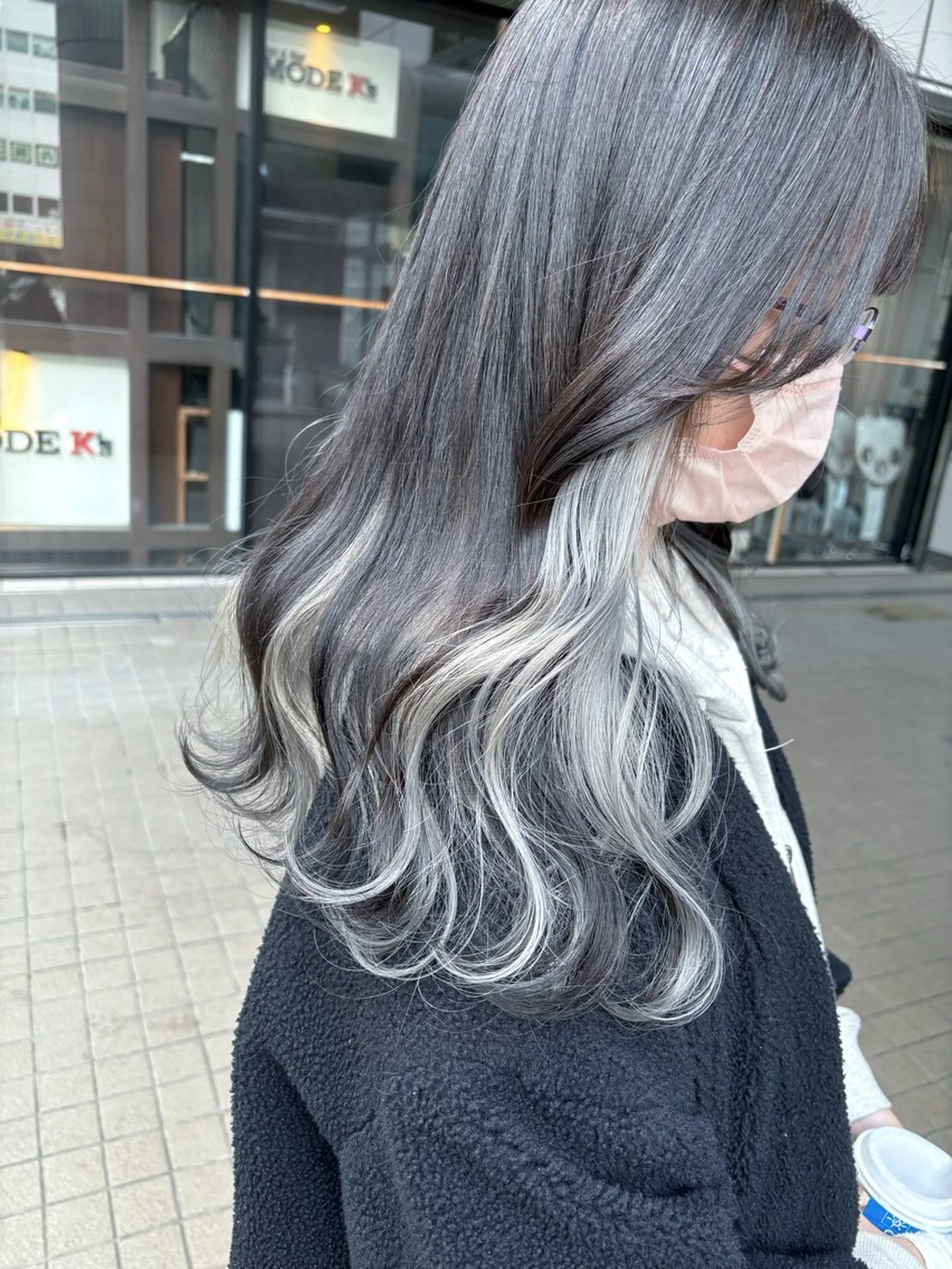 限定価格⛄️カット＆インナーカラー(ケアブリーチ込)＆髪質改善inケアカラー＆超音波トリートメント⛄️の写真