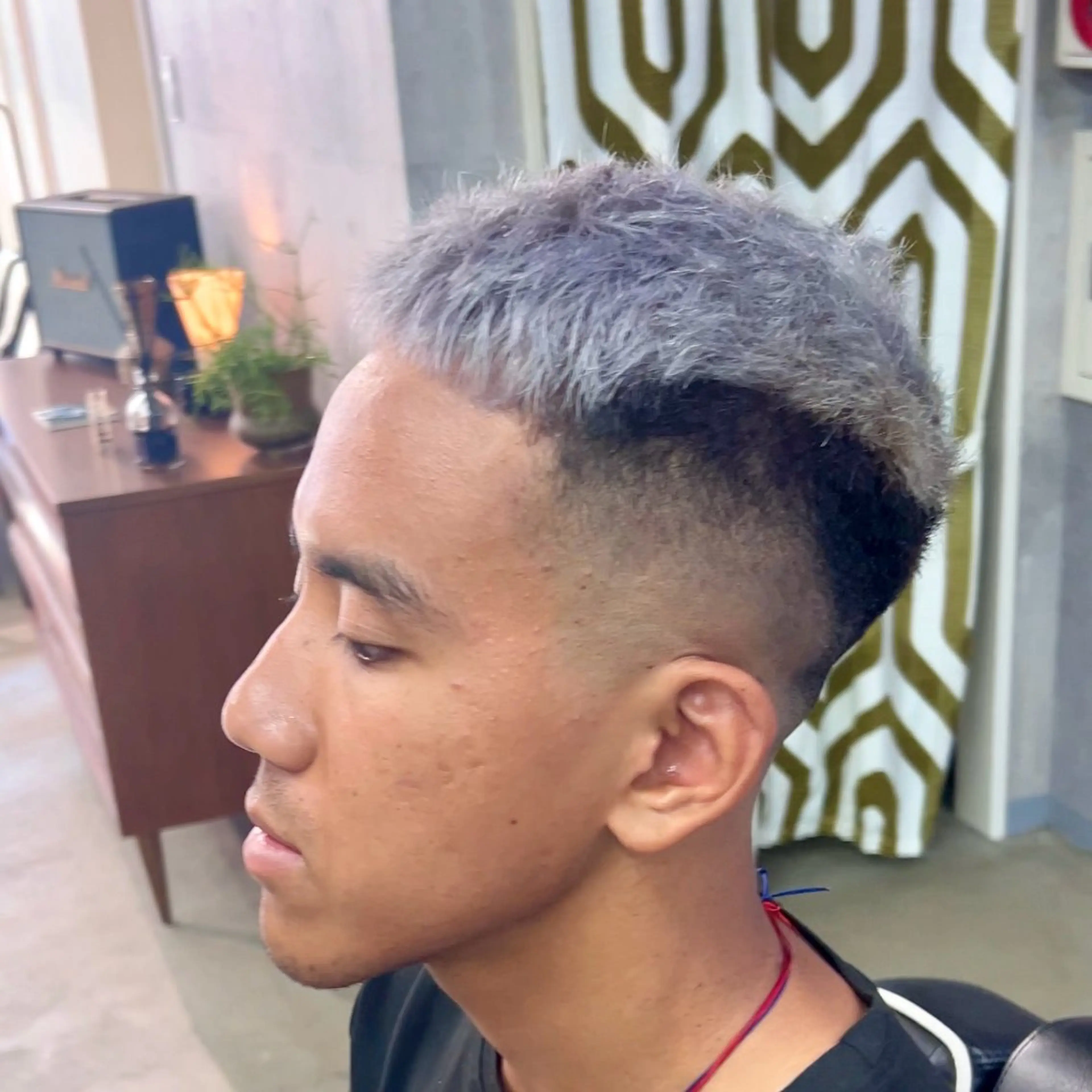 ショート カラー ヘアアレンジ メンズ MENIN メンズ サロン　望月　涼太のヘアスタイル