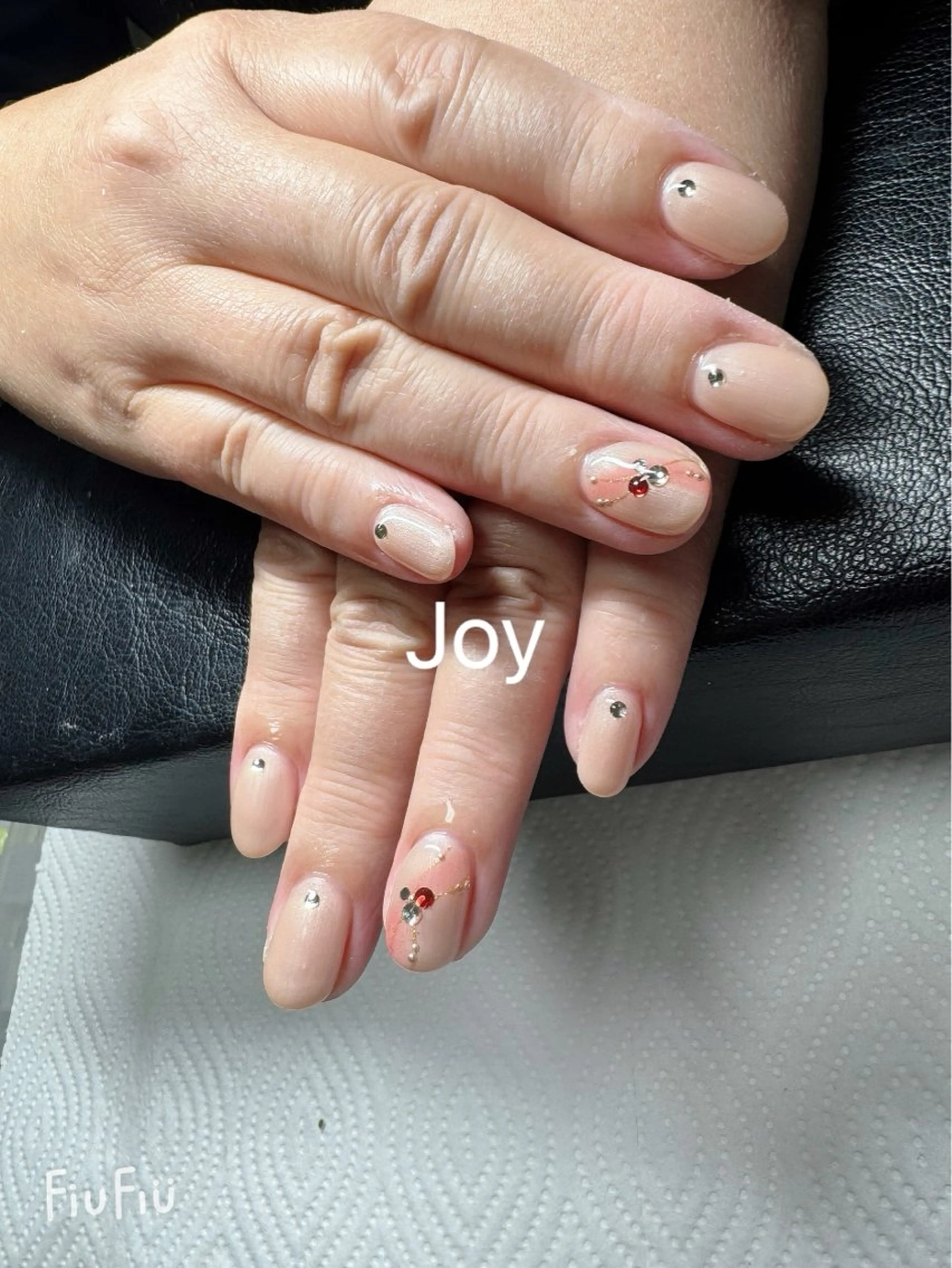ネイル ストーンネイル Nail Salon JOYのネイルデザイン