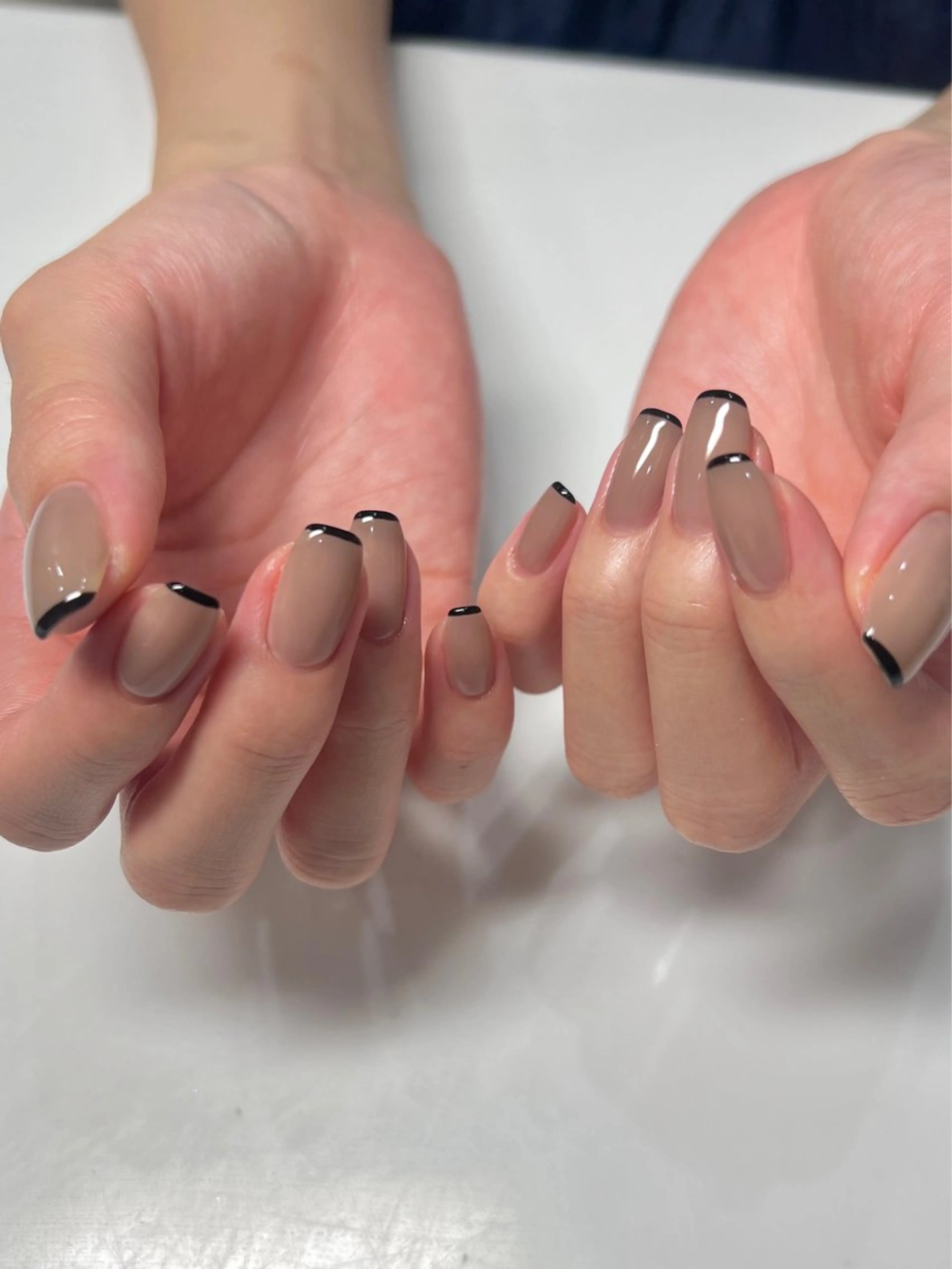 ネイル アートネイル フレンチネイル 持ち込み ハンドネイル REHTOF ｜朝7時Open☀️のネイルデザイン