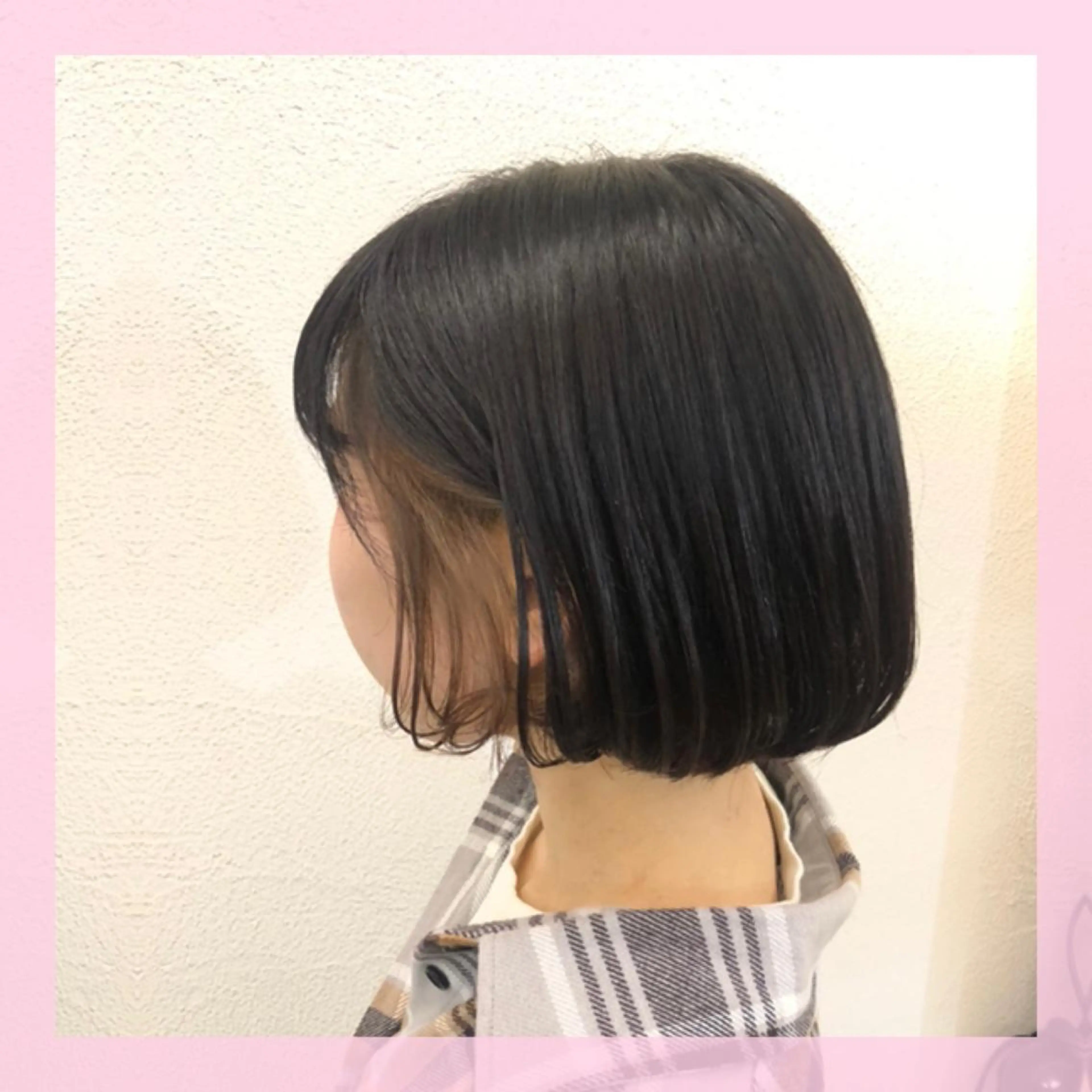 ショート カラー ベージュカラー インナーカラー ボブ カット ヘアカラー plum.所属・🍒前川 🍒のヘアスタイル