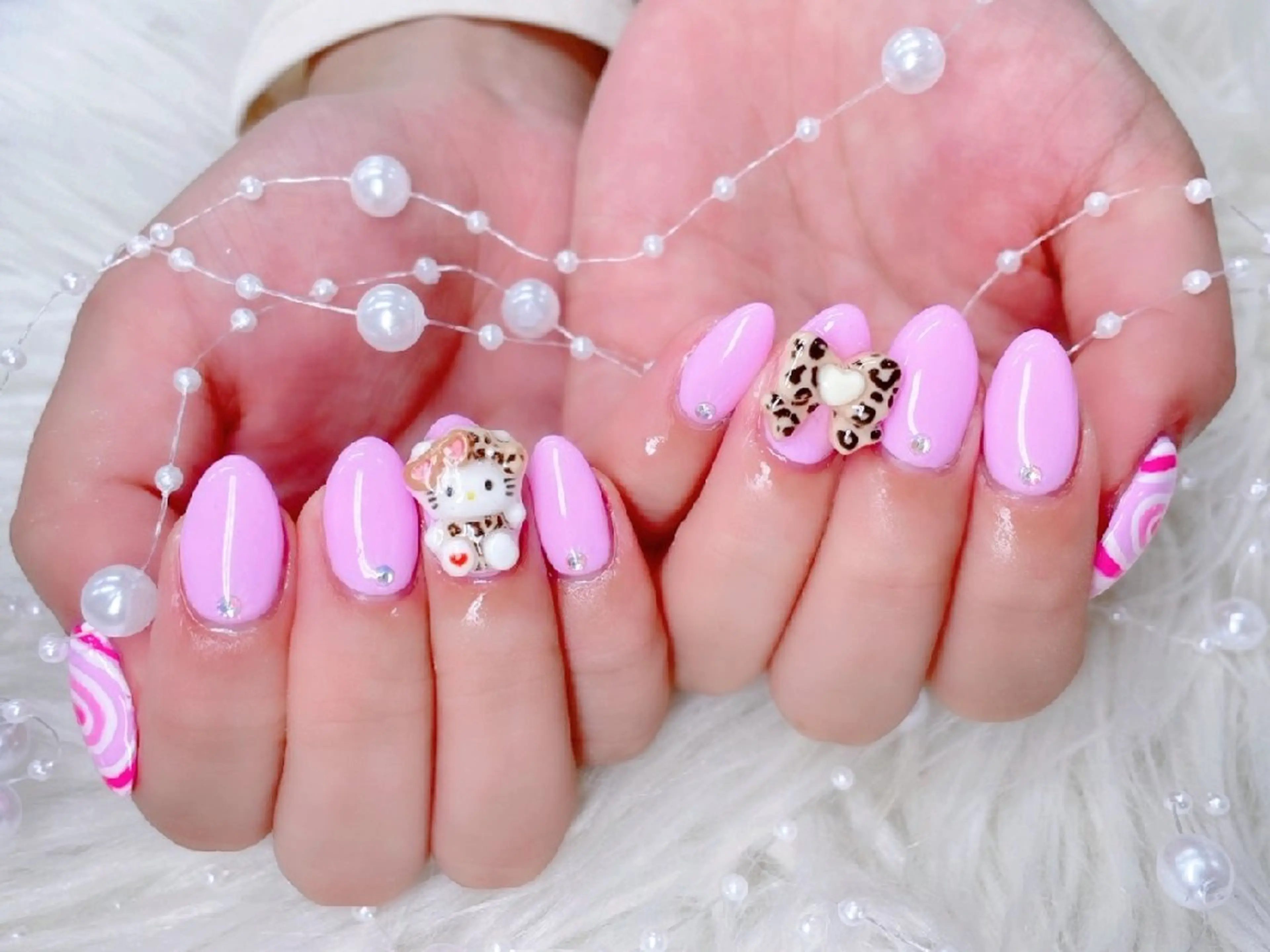 ネイル 長さ出し フラッシュネイル フレンチネイル キラキラネイル ラメ(グリッター) Chouette Nailのネイルデザイン
