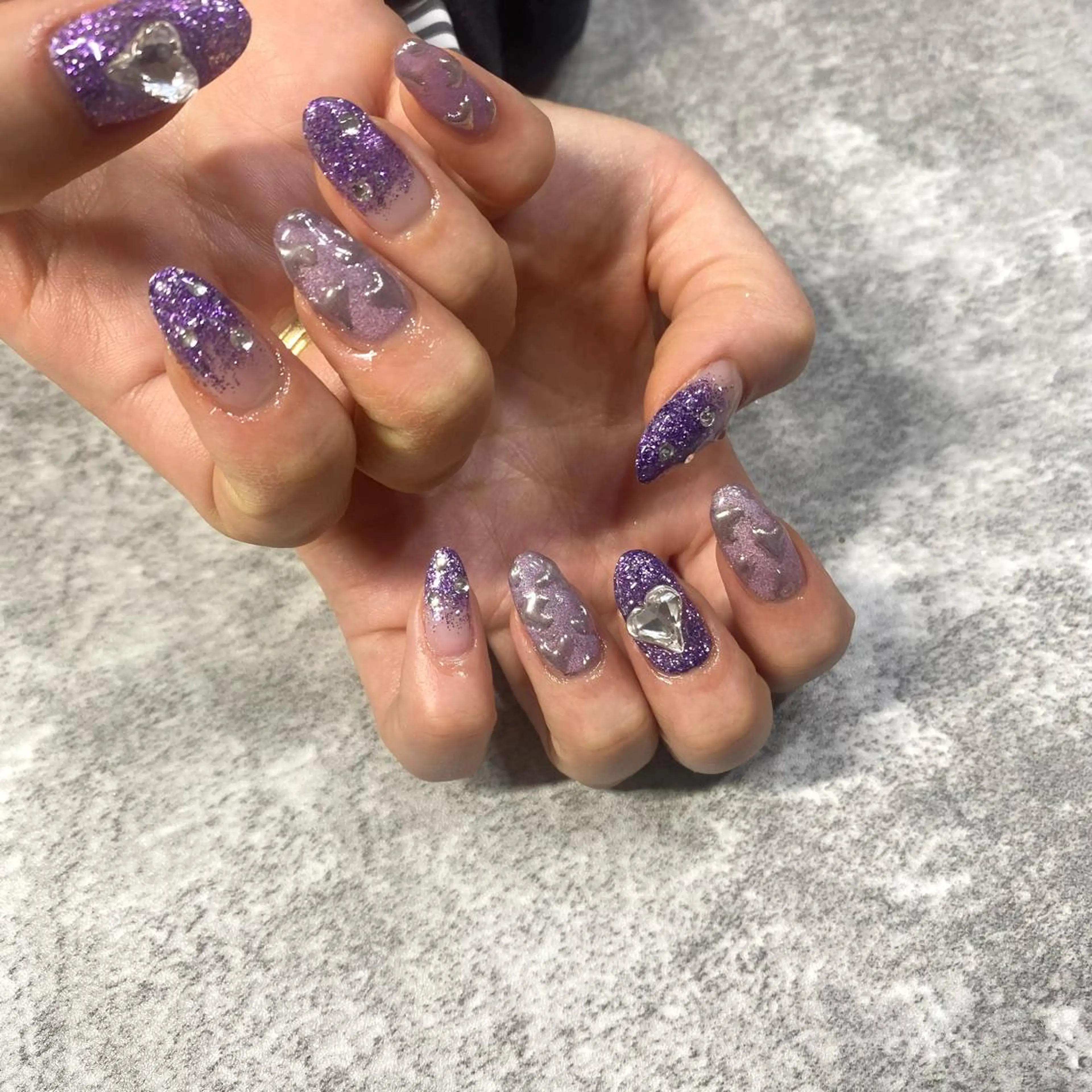 ネイル キラキラネイル パープル ハンドネイル ★Rinail... .のネイルデザイン