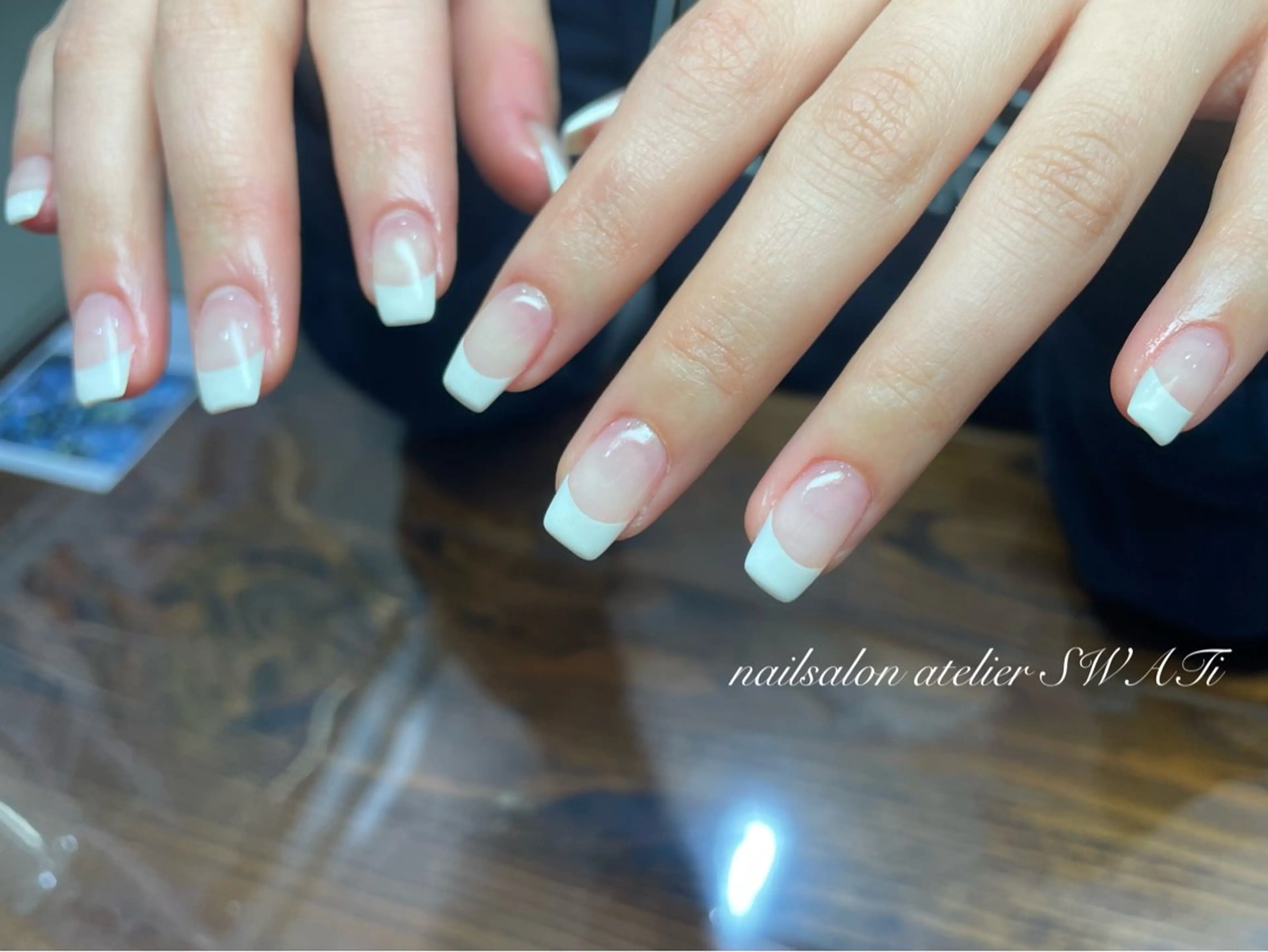 ハンドジェルネイル💅フレンチネイル、カラーグラデーション（クリアベース　オフ＋550円）の写真