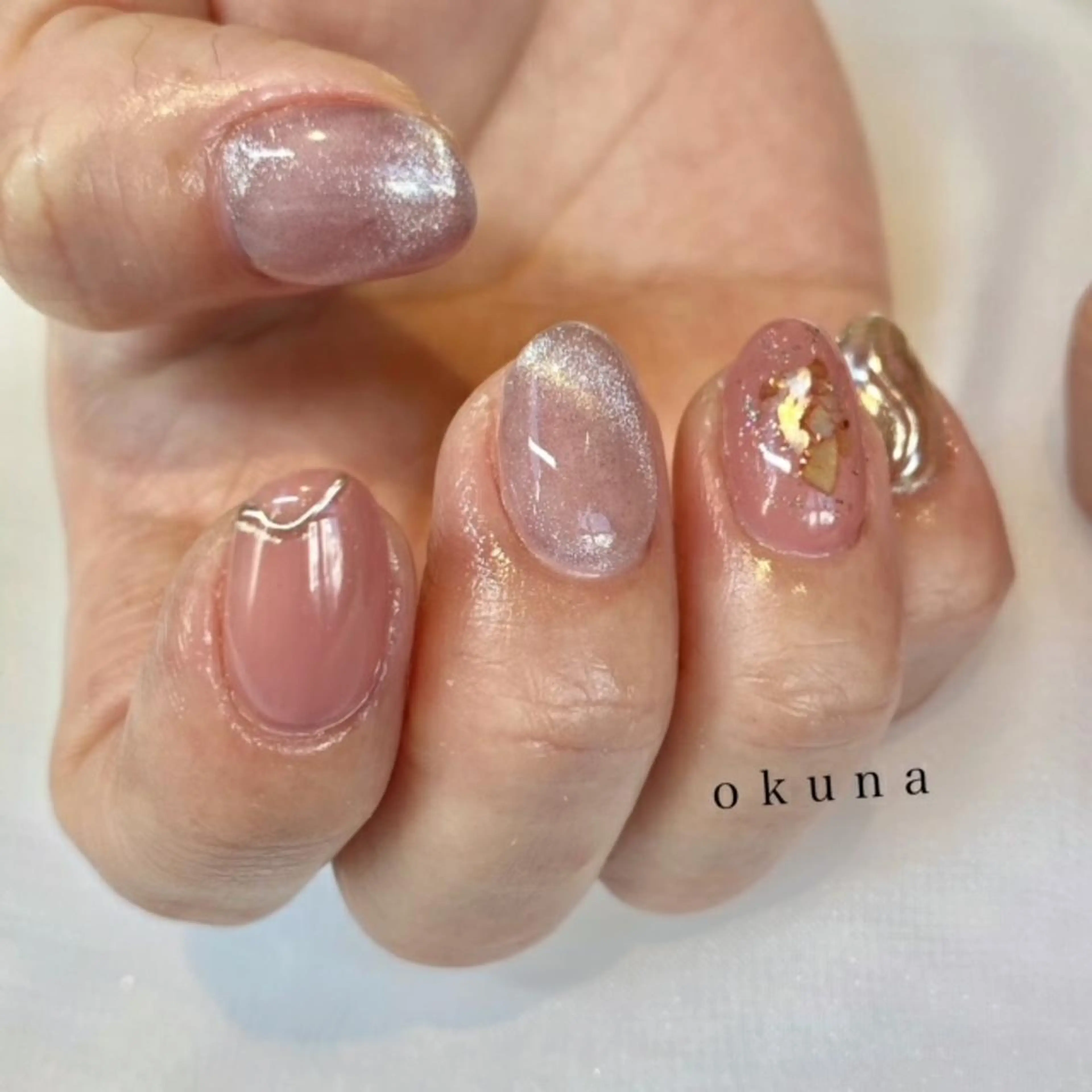 ネイル マグネットネイル ニュアンスネイル ハンドネイル パンチャパンチャ ネイルサロンのネイルデザイン