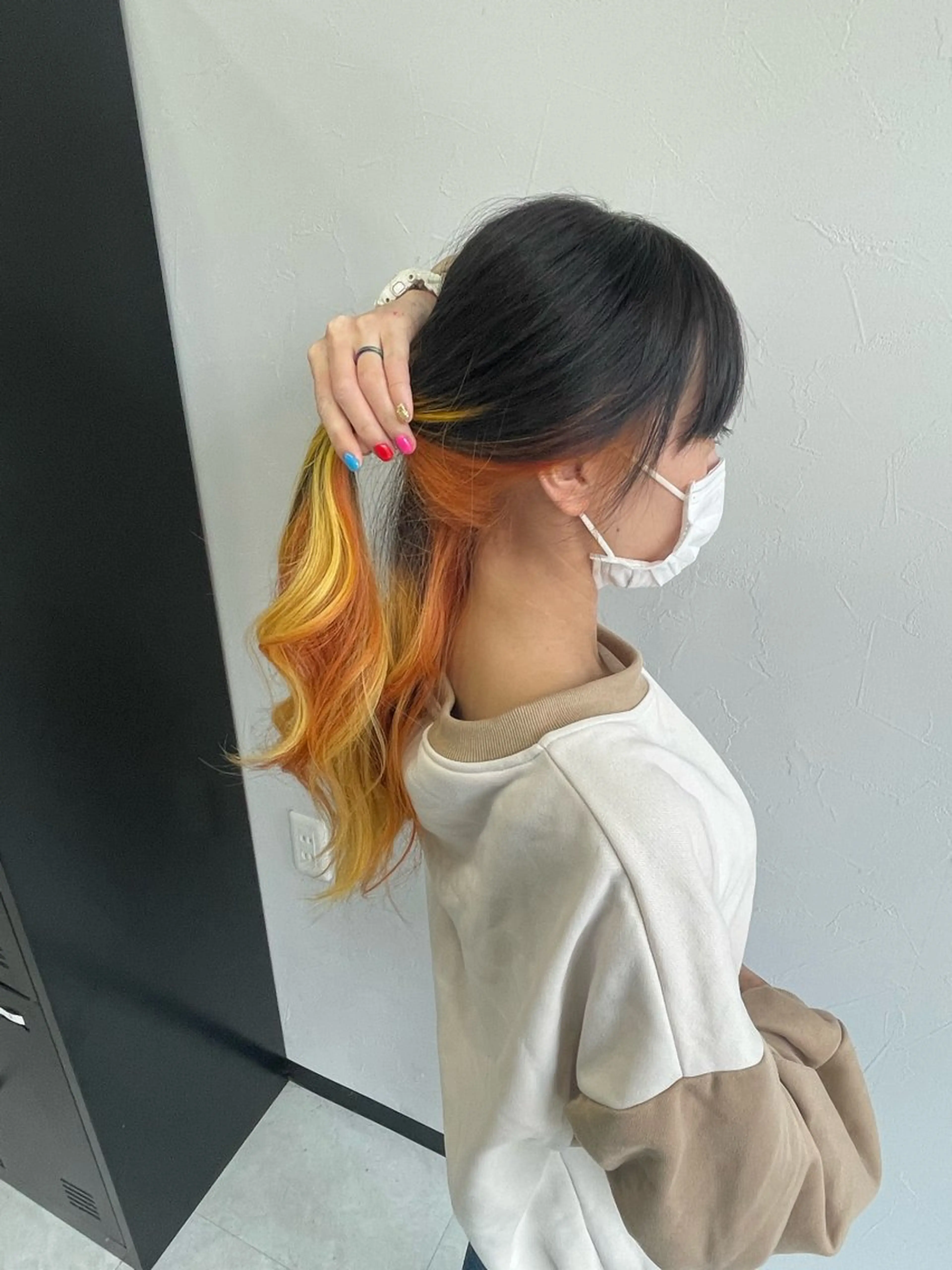 ロング イエローカラー ヘアカラー _White 浜松所属・ルミナホワイト 店長 もえかのヘアスタイル