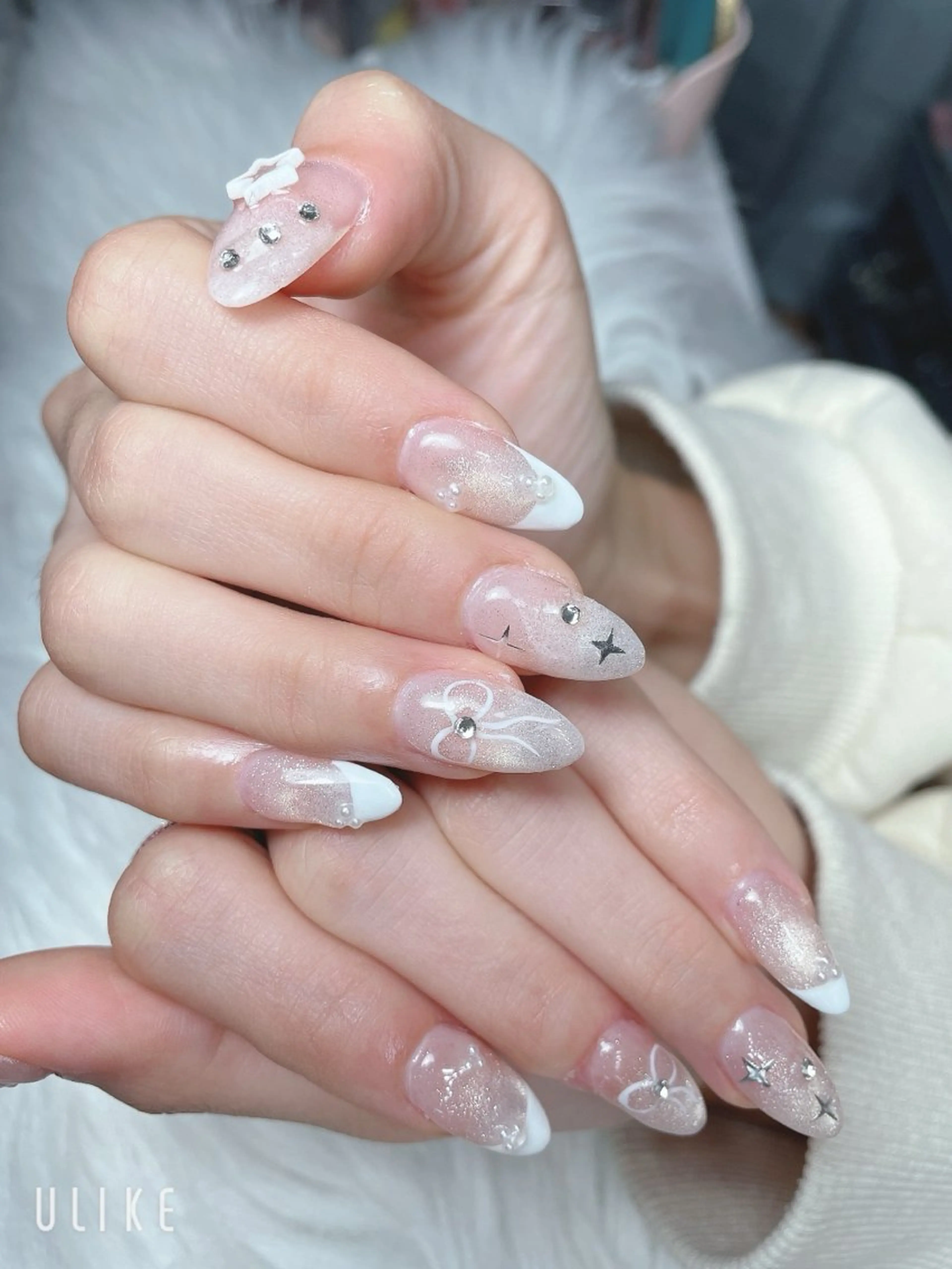 ネイル MoonHi Nail 朝霞台のネイルデザイン
