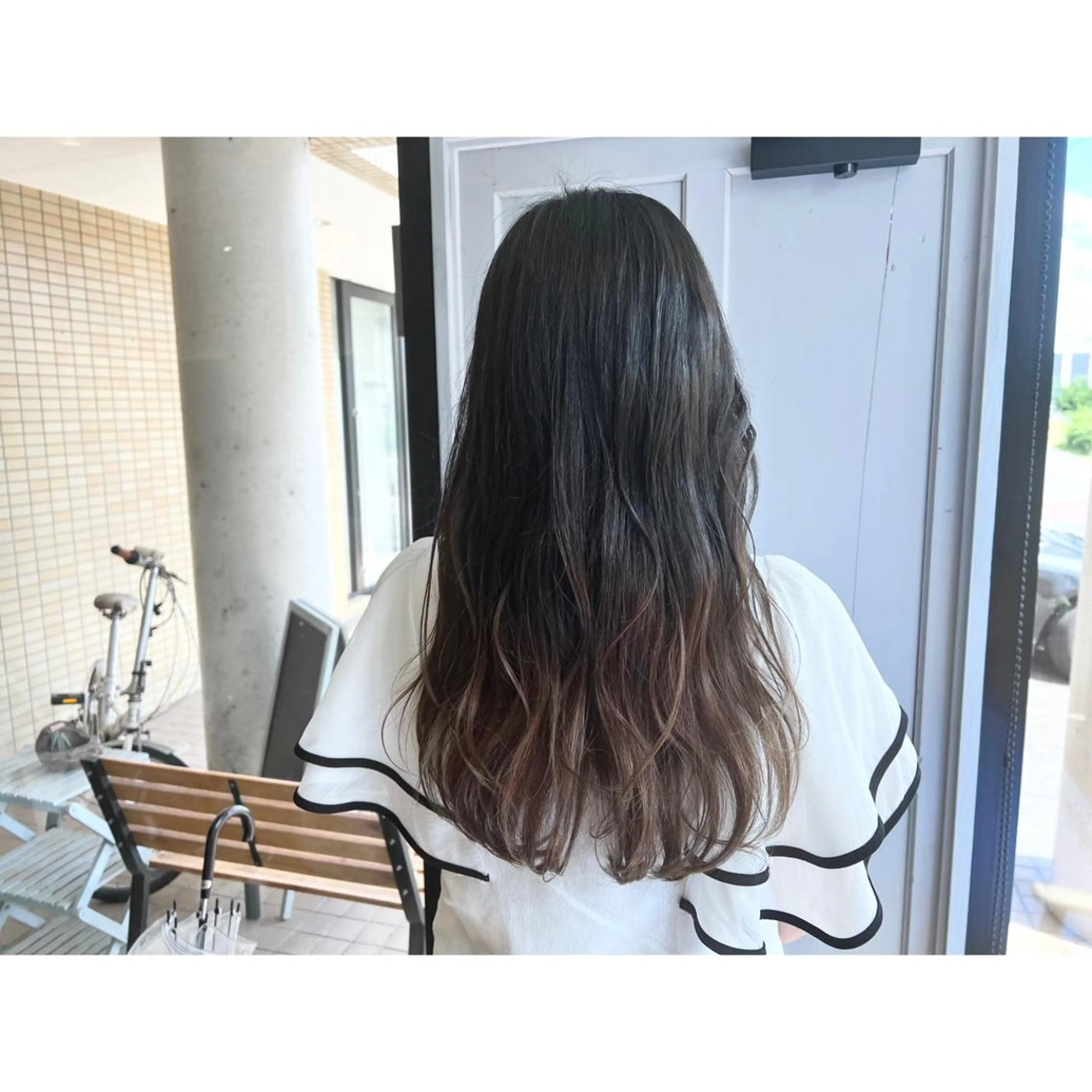ロング カラー ブラウンカラー グラデーションカラー ツキダテ ユイのヘアスタイル