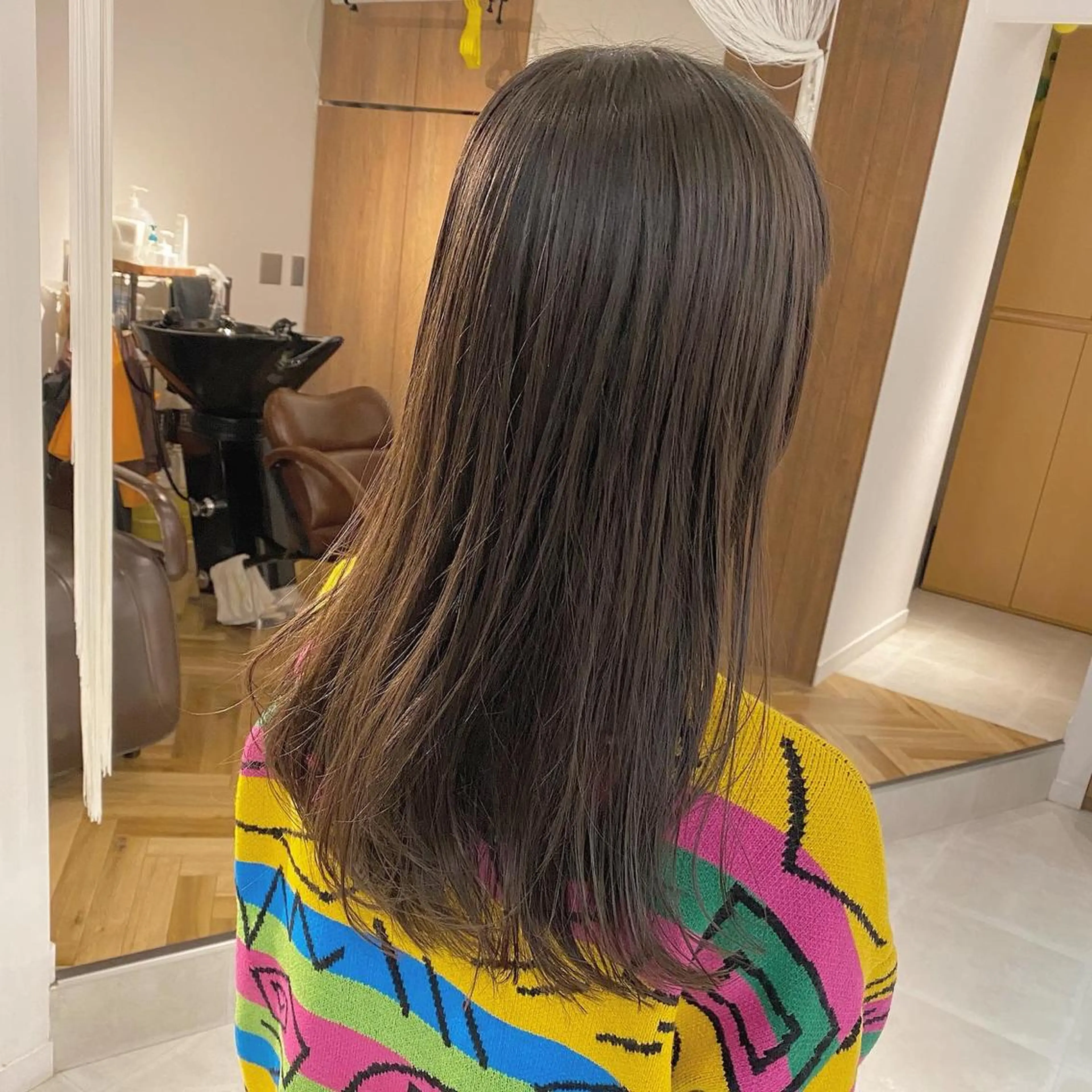 セミロング 姫カット 髪質改善特化 安東駿介のヘアスタイル