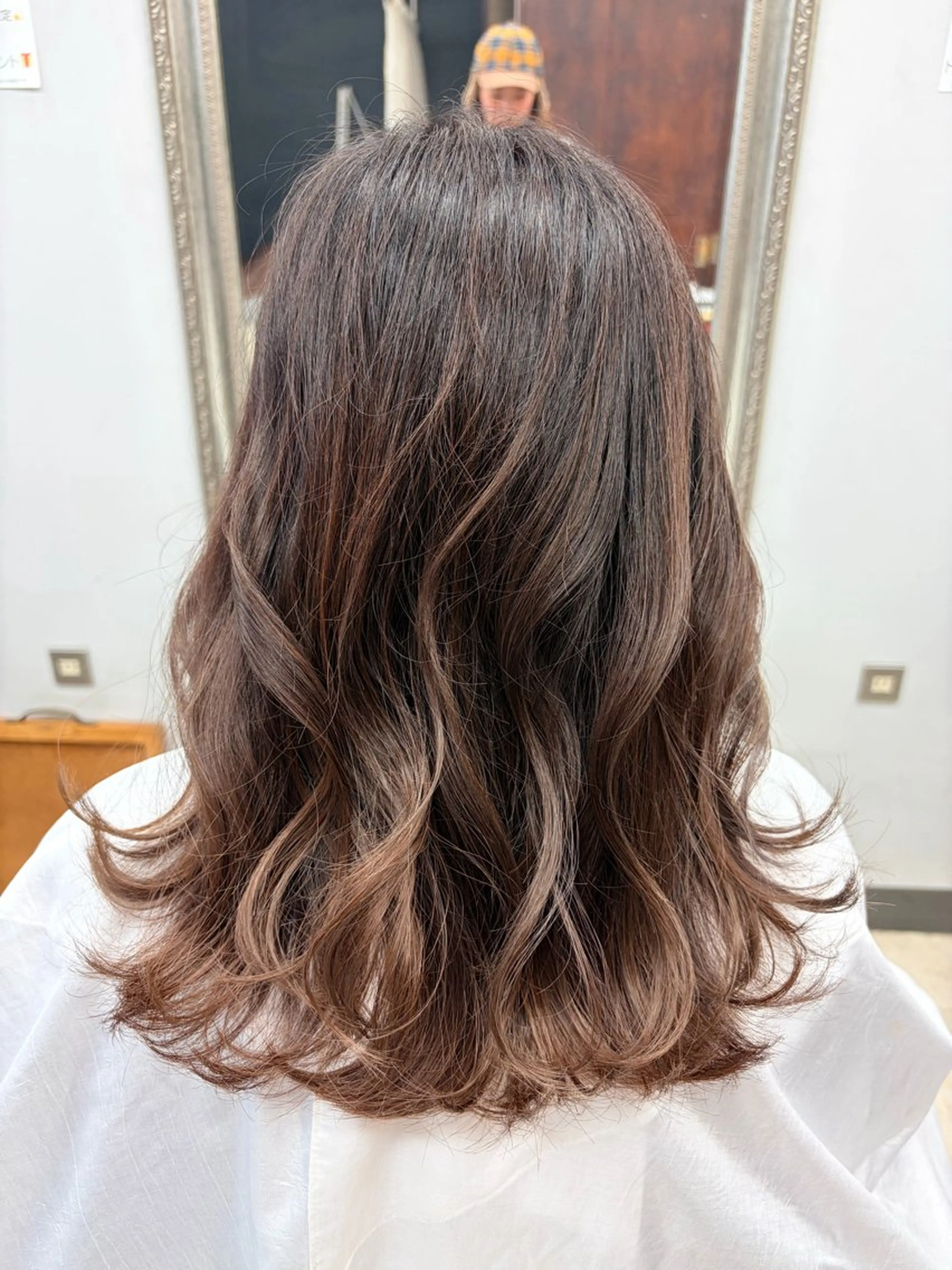 セミロング カラー ヘアアレンジ 産休の為お休みです! 小島凜のヘアスタイル