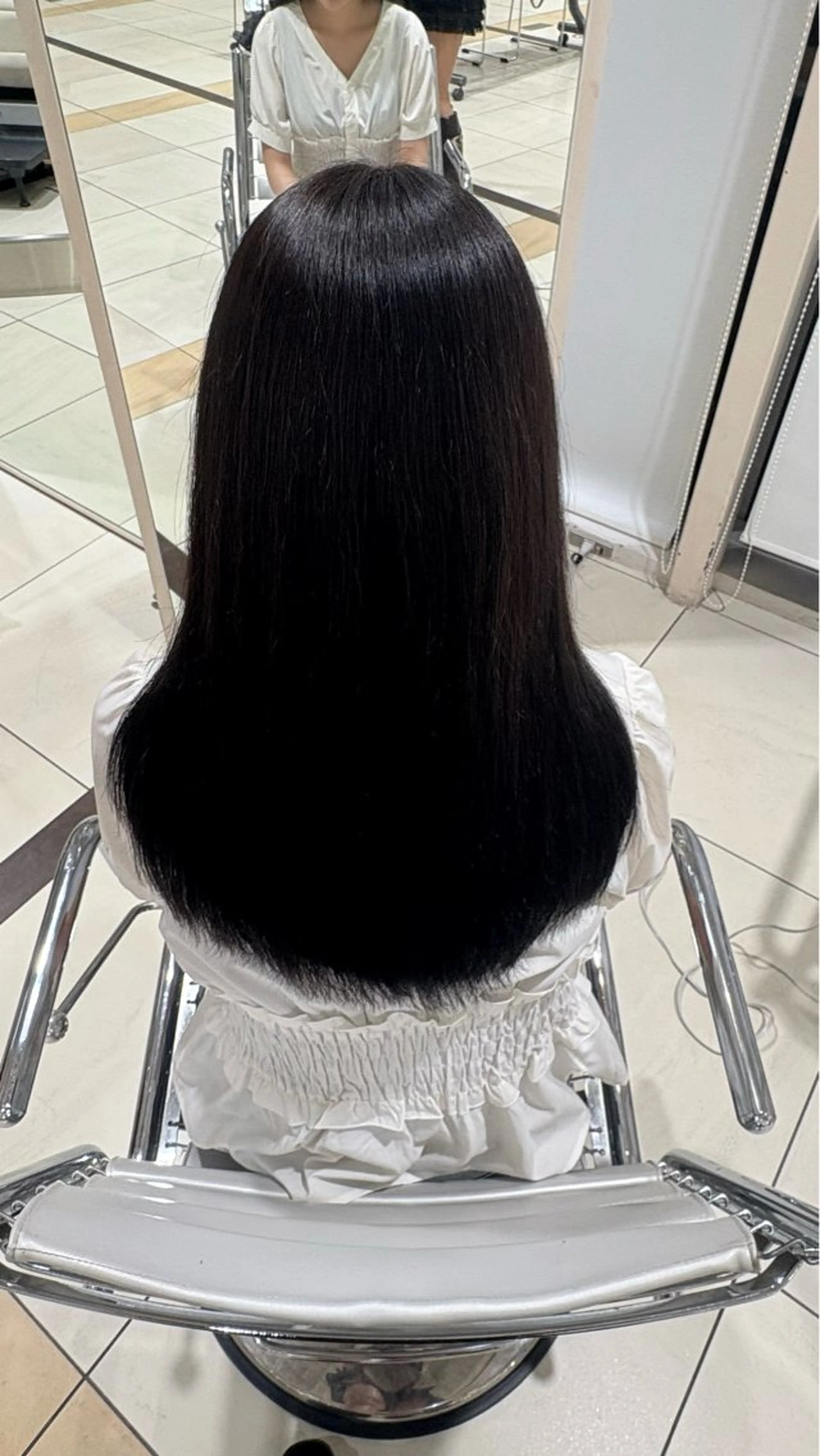 セミロング カラー 透明感カラー グレージュ ヘアカラー Runa 🩷ྀིのヘアスタイル