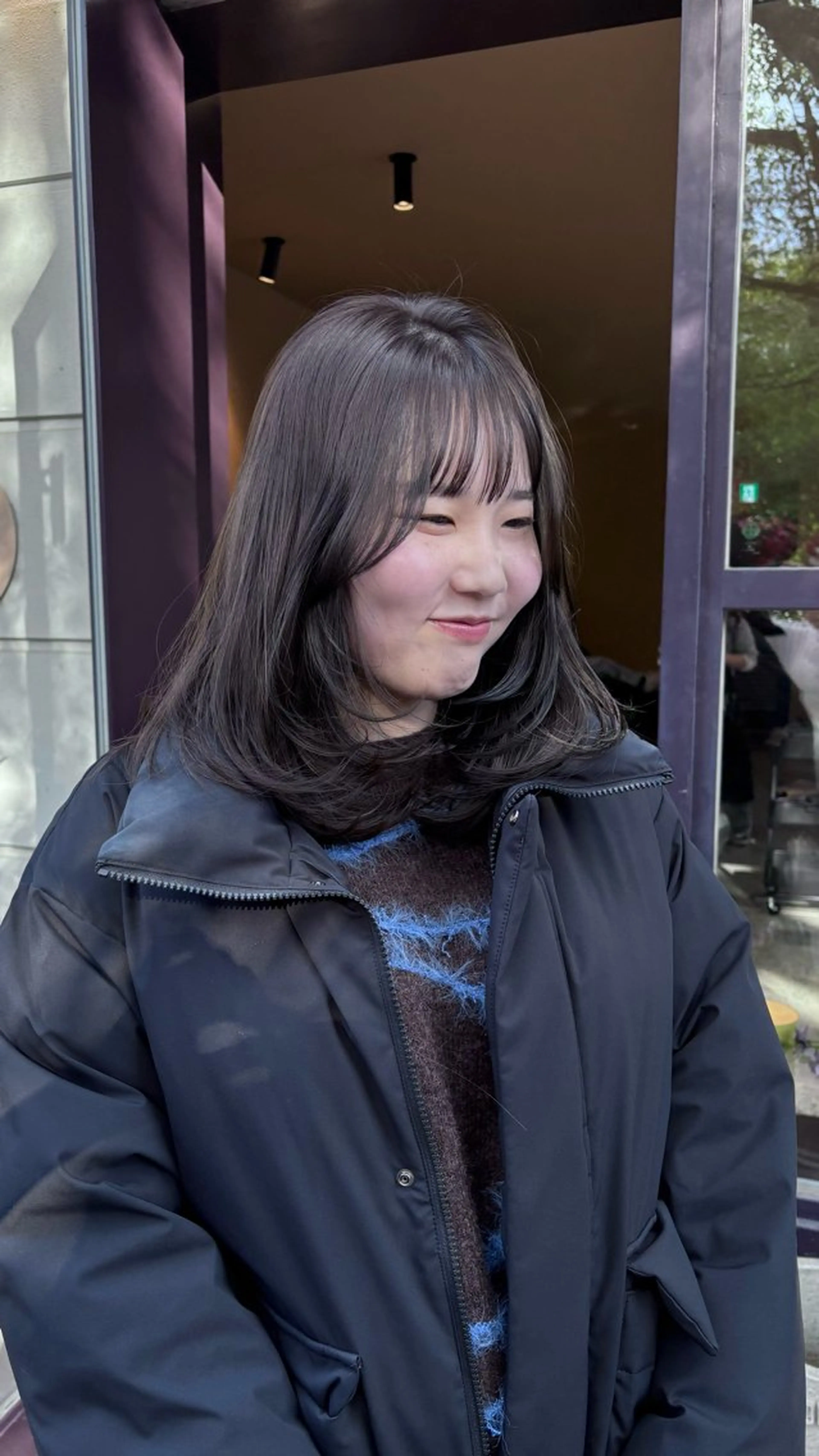 ミディアム 髪質改善 レイヤーカット 小顔カット トリートメント カット ヘアカラー トリートメント やまぐち もえかのヘアスタイル