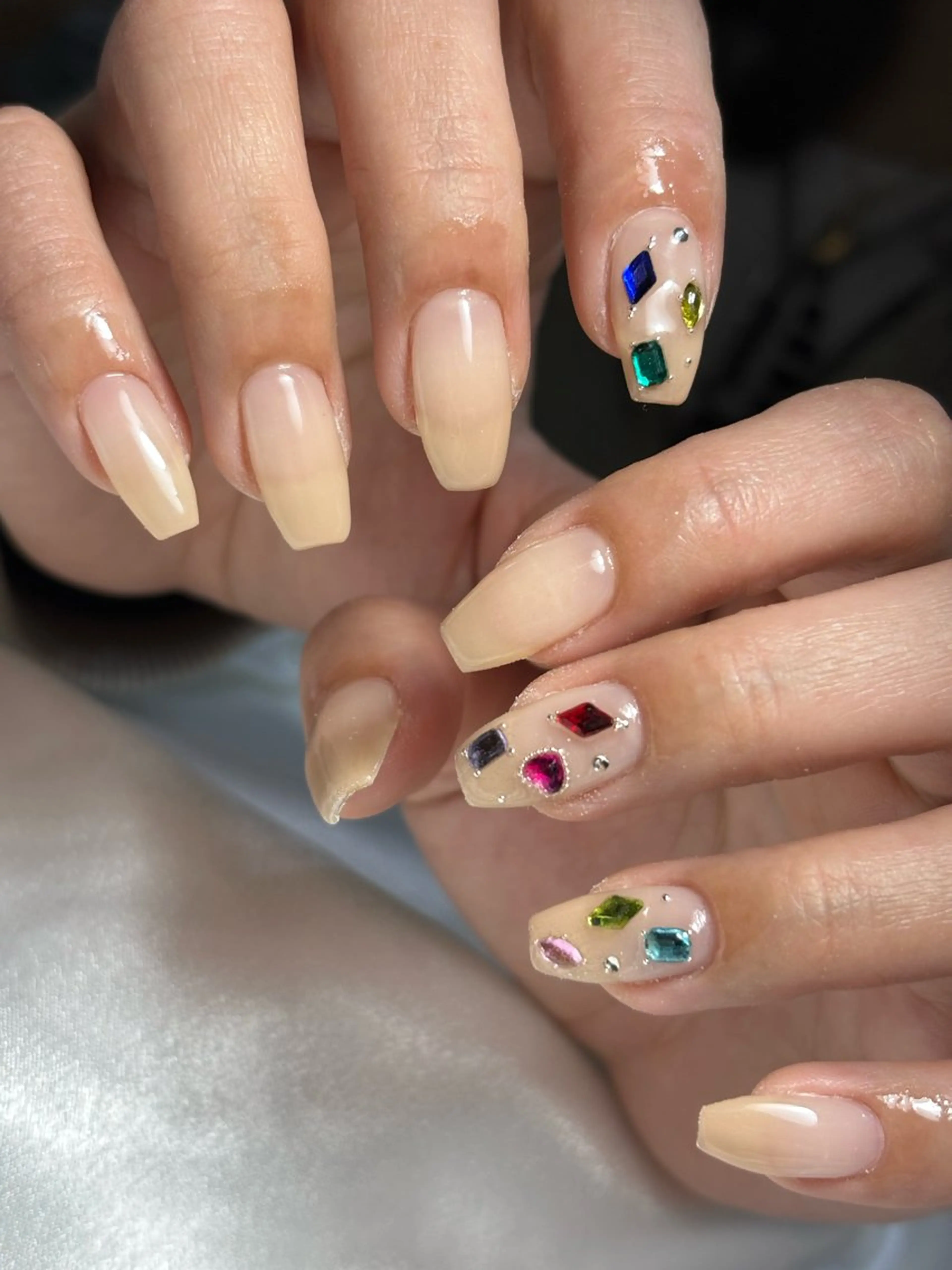 ネイル ハンドネイル フットネイル ✴︎ Delightのネイルデザイン