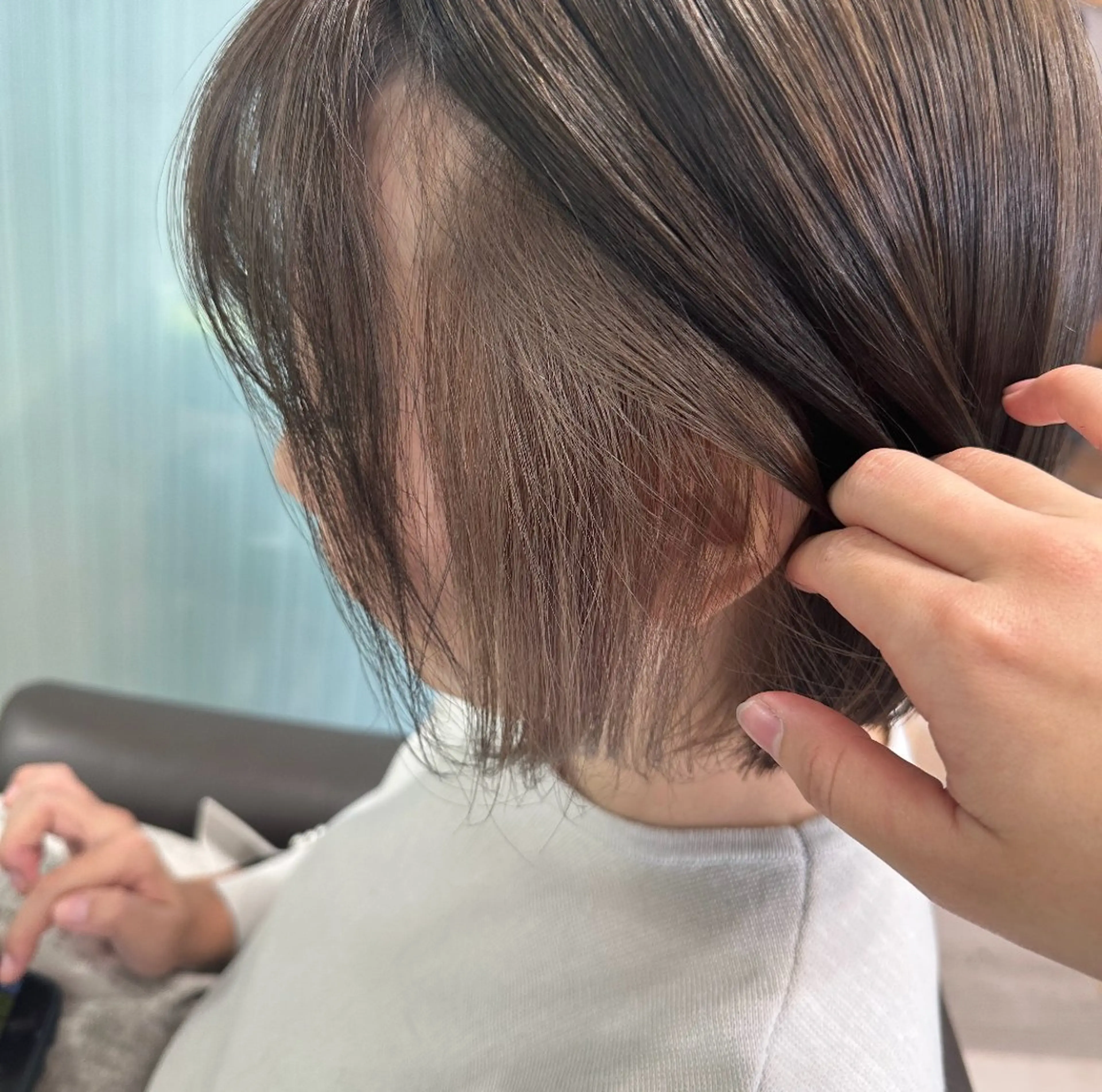 ショート カラー ブリーチ インナーカラー ブリーチなしカラー 大人可愛いスタイル 提案✨佐藤純菜のヘアスタイル