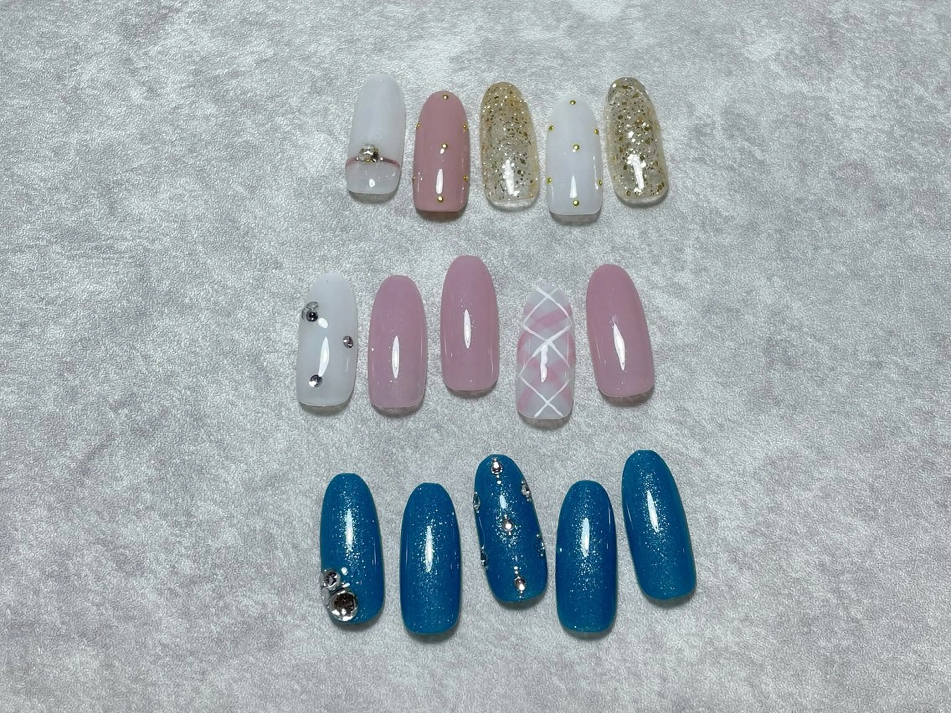 ネイル 佐藤 芽衣のネイルデザイン