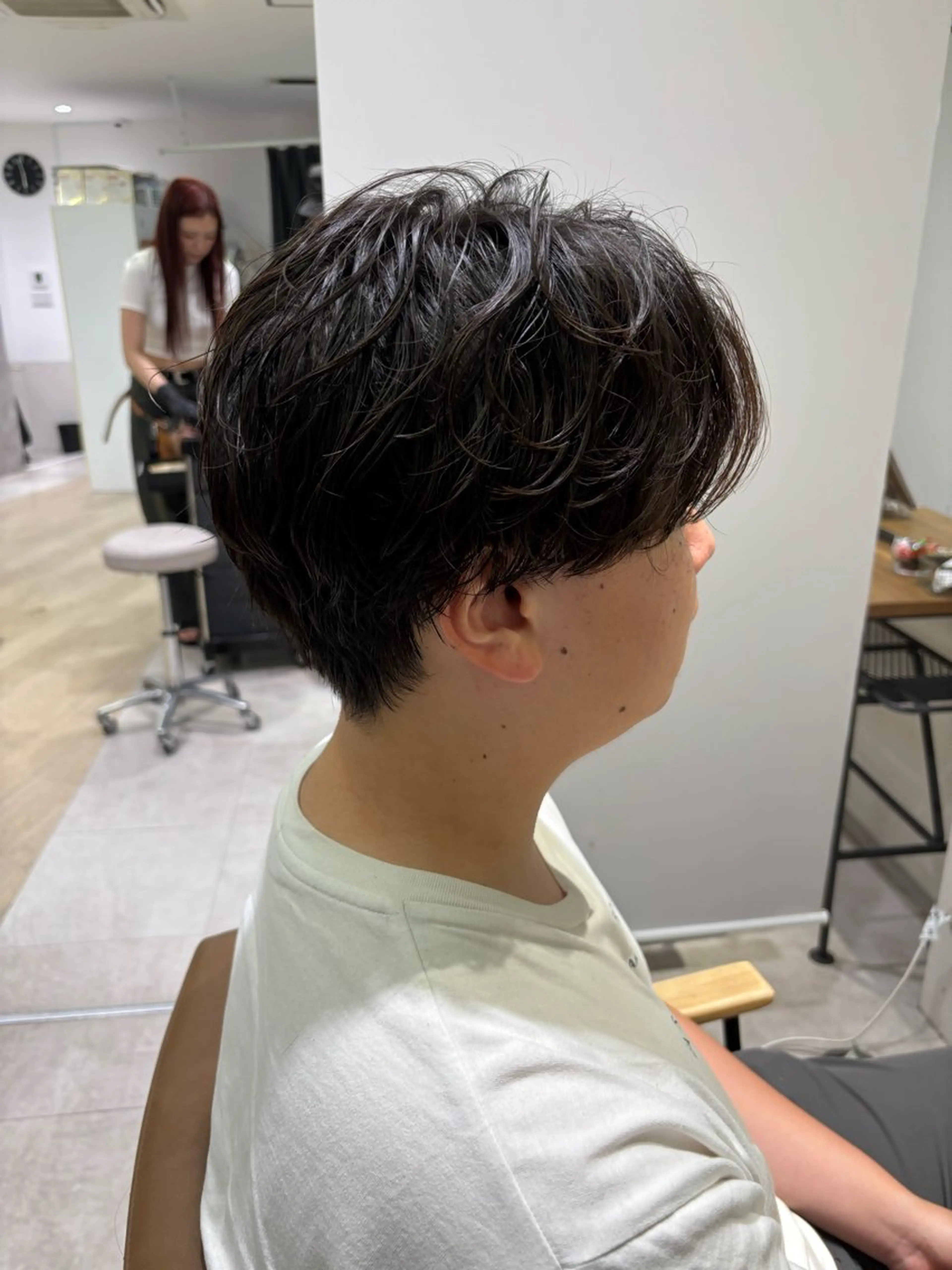 ショート カラー パーマ カット パーマ 🥇赤み消しカラー／ 髪質改善の匠🥇のヘアスタイル