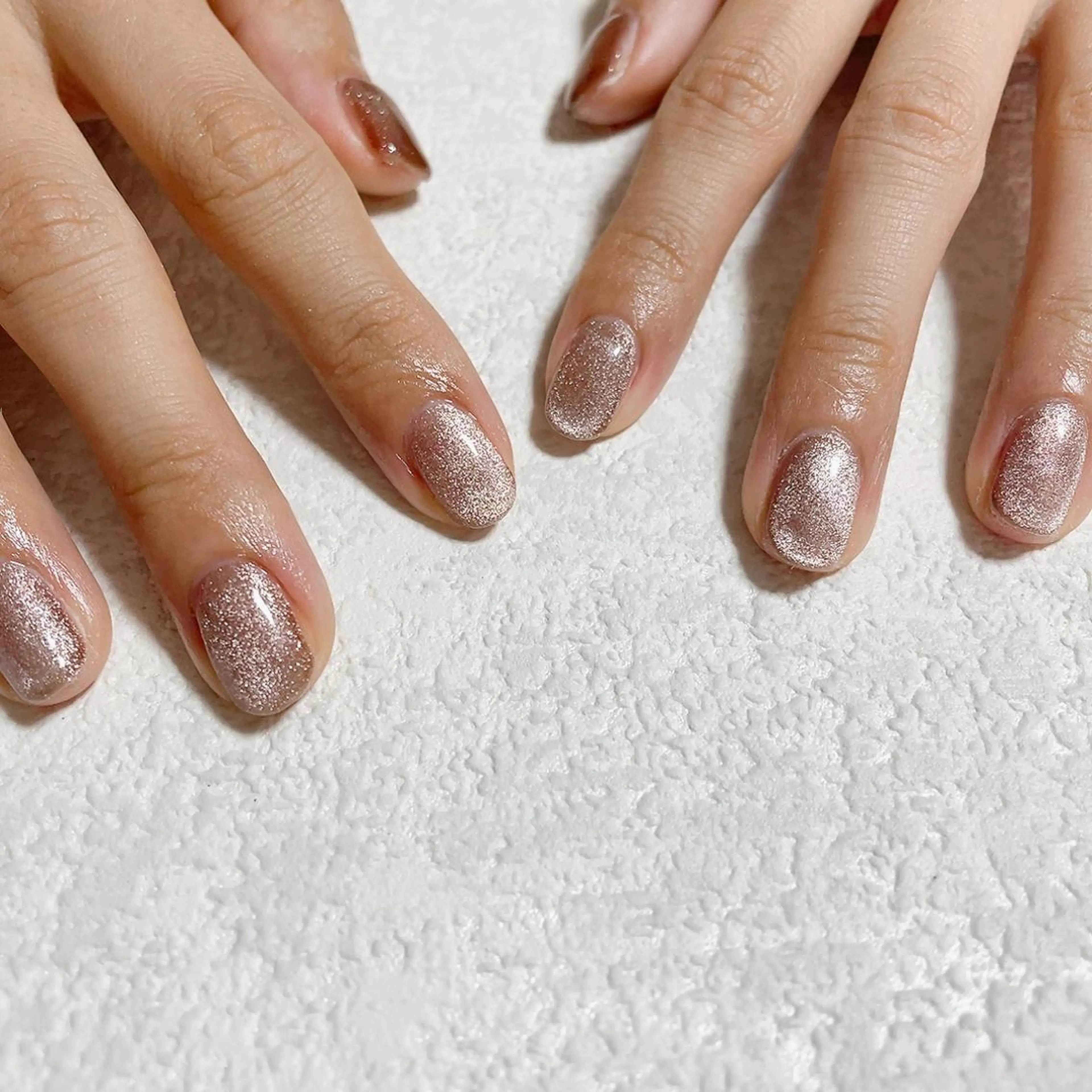 ネイル オーロラネイル フラワーネイル フットネイル フレンチネイル ジェルネイル ハンドネイル mogunail &blowのネイルデザイン