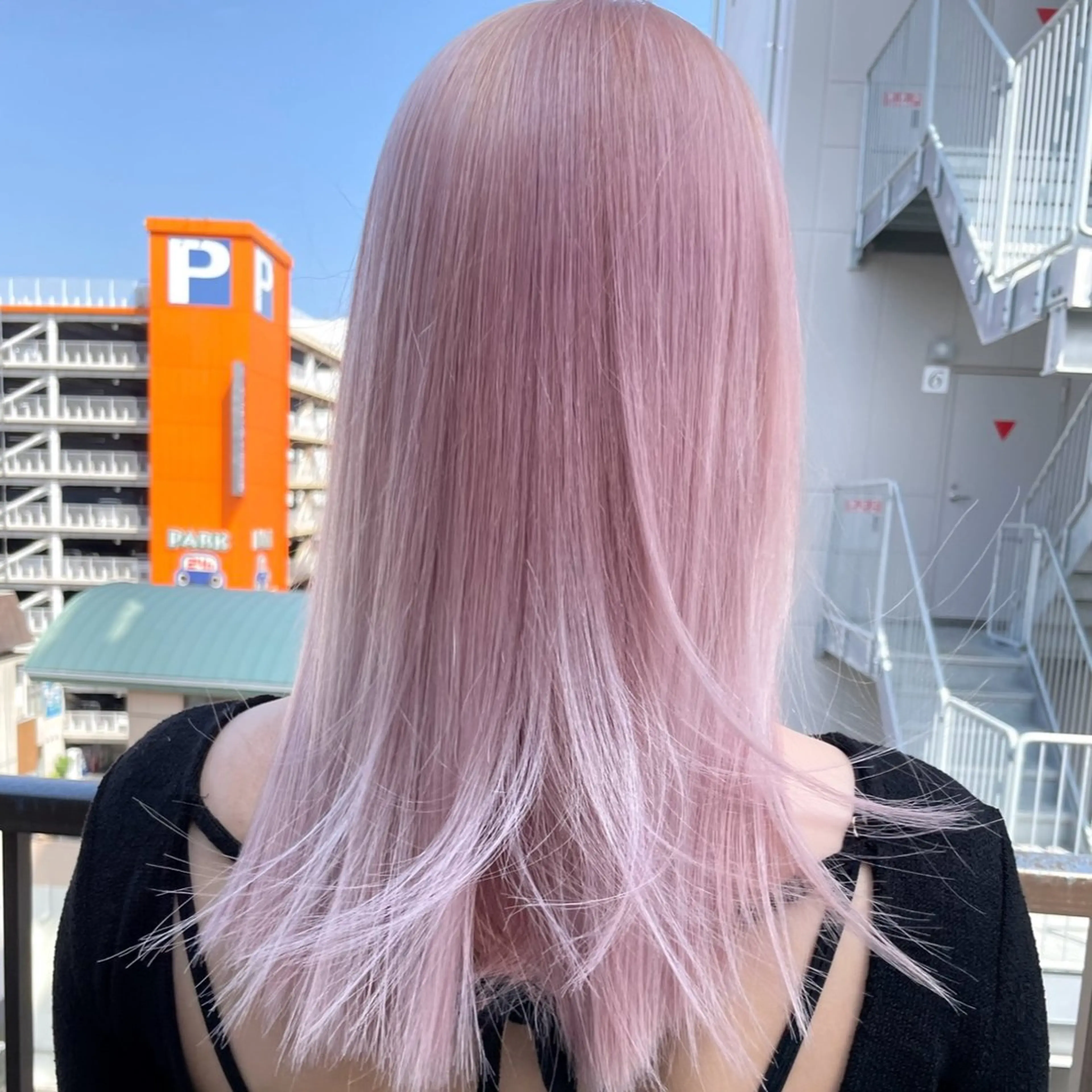 ロング ヘアカラー vivre libreのヘアスタイル